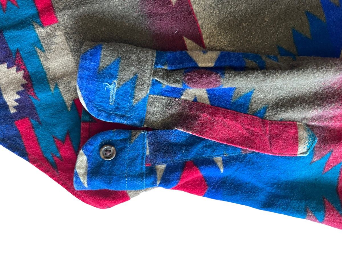 Vintage × Woolrich Woolen Mills Vintage Navajo Pattern Woolrich Button Up Shirt Made In USA Size US XL / EU 56 / 4 - 7 Thumbnail