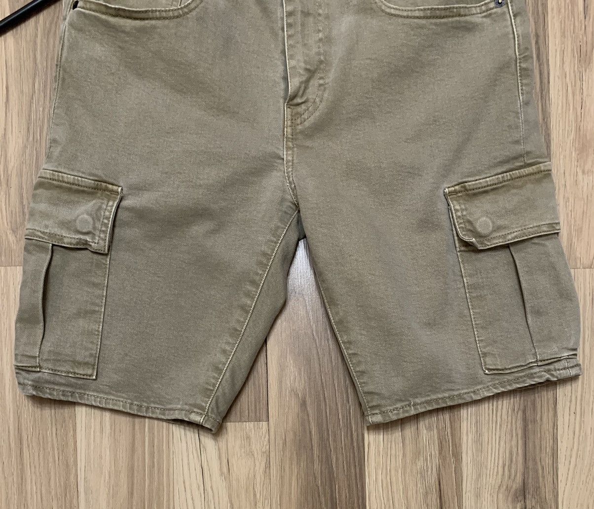 Levi's Levi's Cargo Shorts Size US 32 / EU 48 - 22 Thumbnail