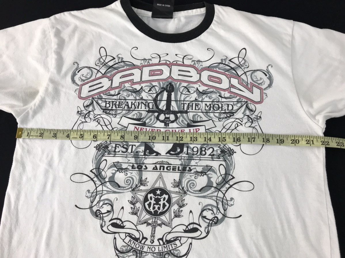 Vintage Vintage BadBoy Breaking The Mold Never Give Up Tee K2197j Size US L / EU 52-54 / 3 - 9 Thumbnail