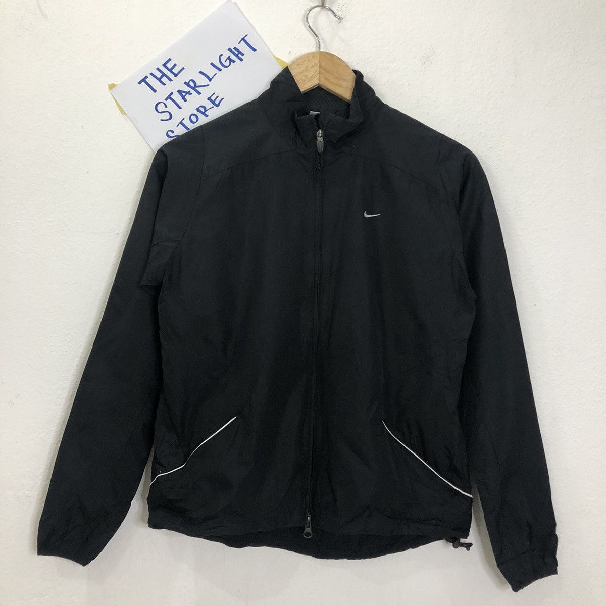 Vintage Nike Embroidery Small Logo Windbreaker Jacket