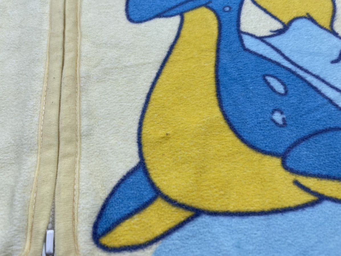 Nintendo rare pokemon vest tg3 Size US M / EU 48-50 / 2 - 5 Thumbnail
