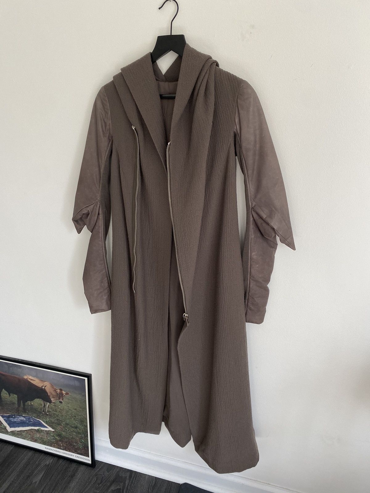 Rick Owens Aw09 Elbow Wing Long Jacket Size US S / EU 44-46 / 1 - 1 Thumbnail