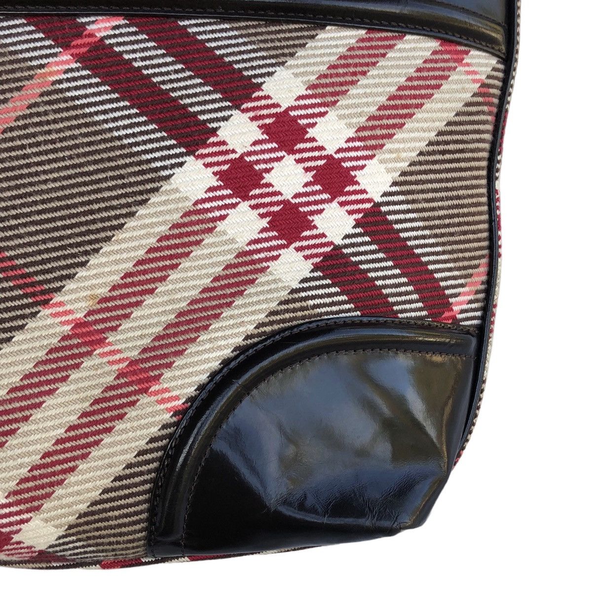 Burberry Authentic Burberry Blue Label Red Checked Shoulder Bag Size ONE SIZE - 10 Thumbnail