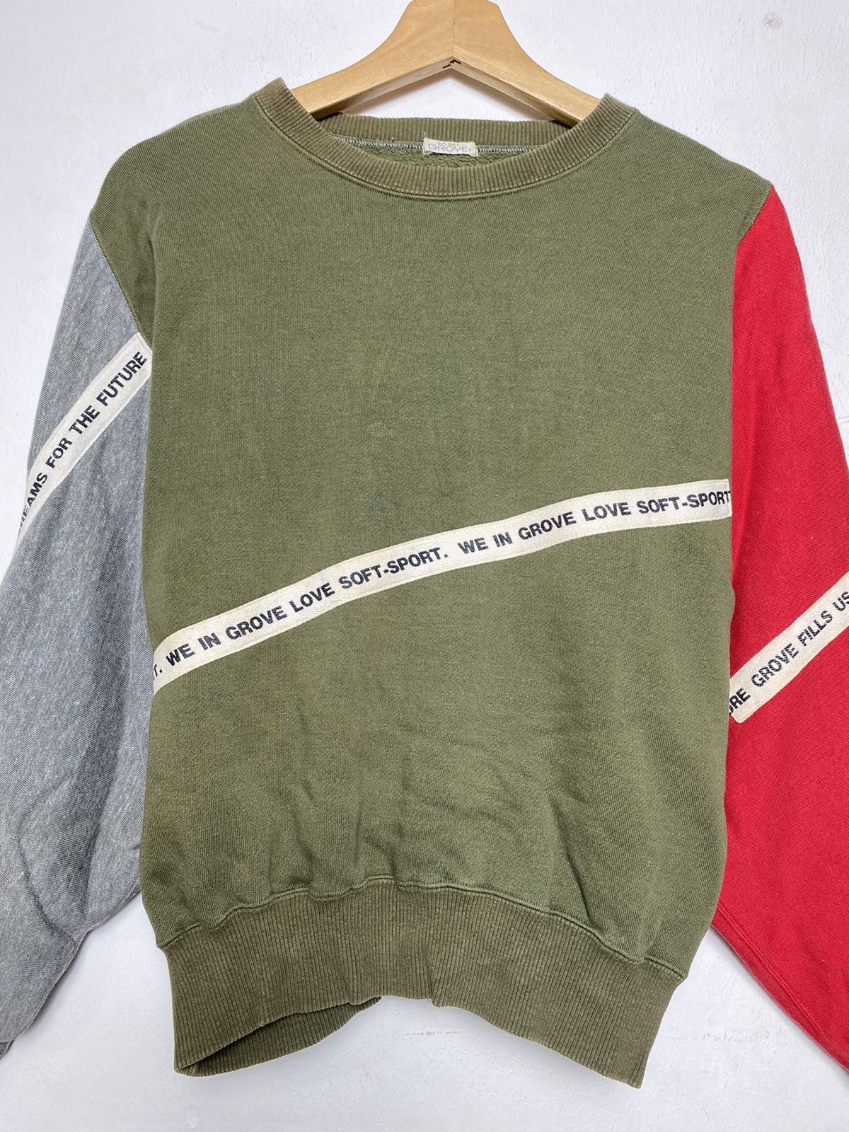 Japanese Brand Vintage Grove Crewneck Size US S / EU 44-46 / 1 - 3 Thumbnail