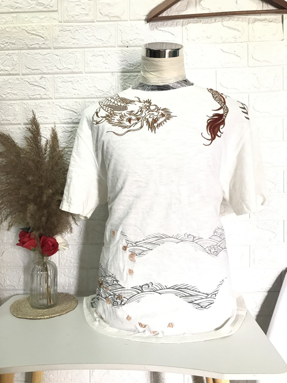 Japanese Brand × Vintage VINTAGE SUKAJAN EMBROIDERY DRAGON 🐉 & SAKURA TSHIRT Size US XL / EU 56 / 4 - 1 Thumbnail