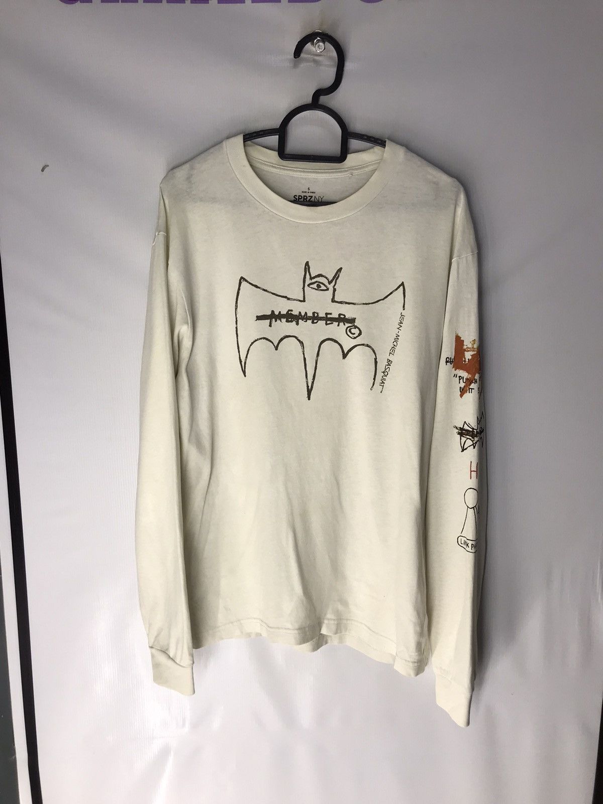 Jean-Michel Basquiat × Uniqlo Uniqlo x Jean-Michel basquiat by artestar long sleeve Size US S / EU 44-46 / 1 - 7 Thumbnail