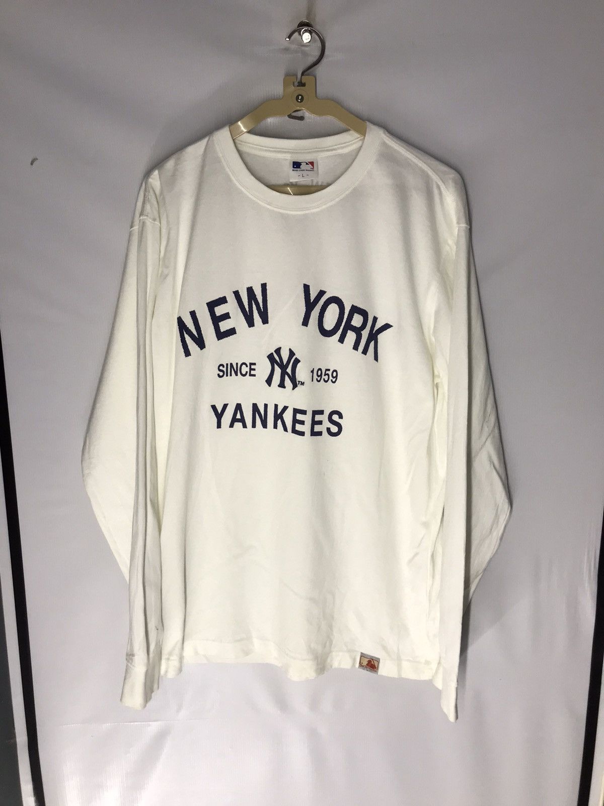 MLB × New York Yankees × Uniqlo New York Yankees spellout long sleeve tshirt by mlbxUniqlo Size US L / EU 52-54 / 3 - 8 Thumbnail