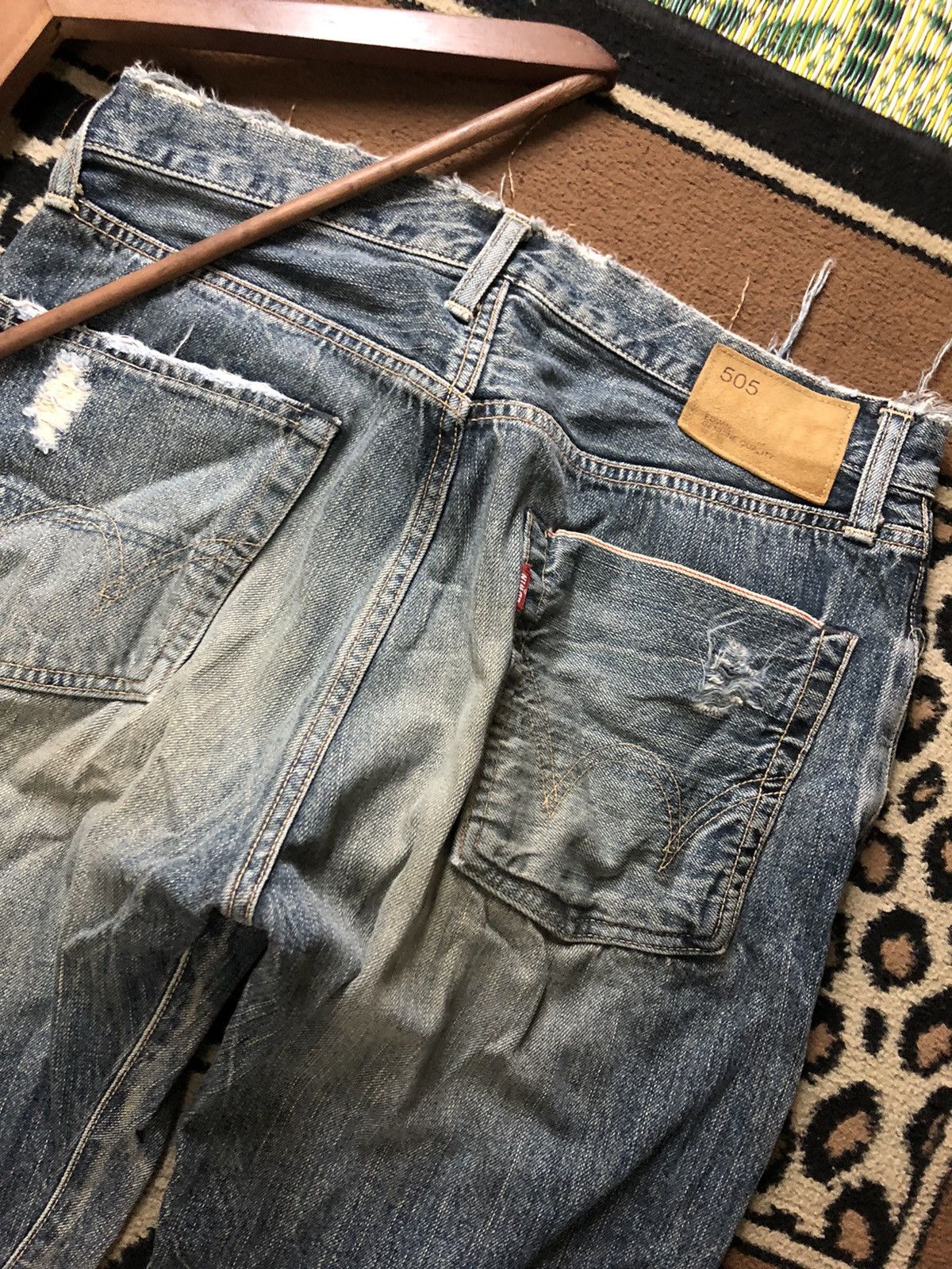 Edwin × Vintage VINTAGE SELVEDGE EDWIN 505 BLUE WASH DISTRESSED DENIM Size US 31 - 10 Thumbnail