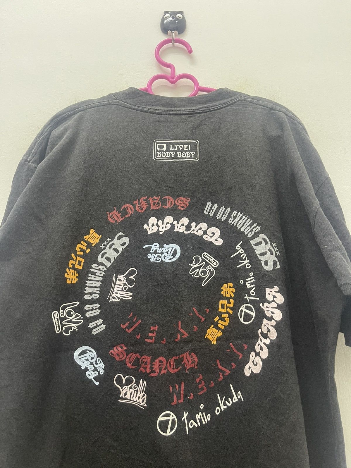 Band Tees Rare 90s Vintage LIVE! BODY BODY Japan Hibiya Yaon 1995 Size US L / EU 52-54 / 3 - 2 Thumbnail