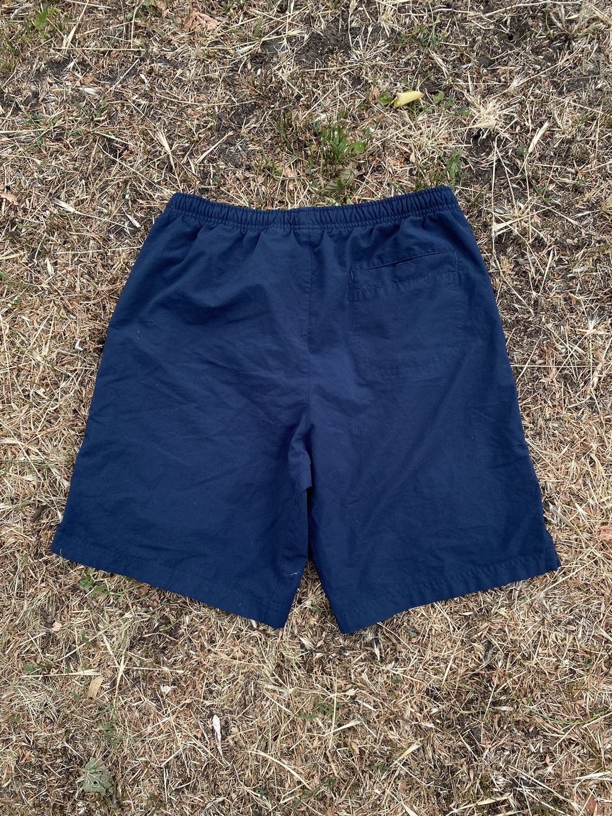 Nike Vintage Nike shorts streetwear swoosh casual y2k size M Size US 32 / EU 48 - 4 Thumbnail
