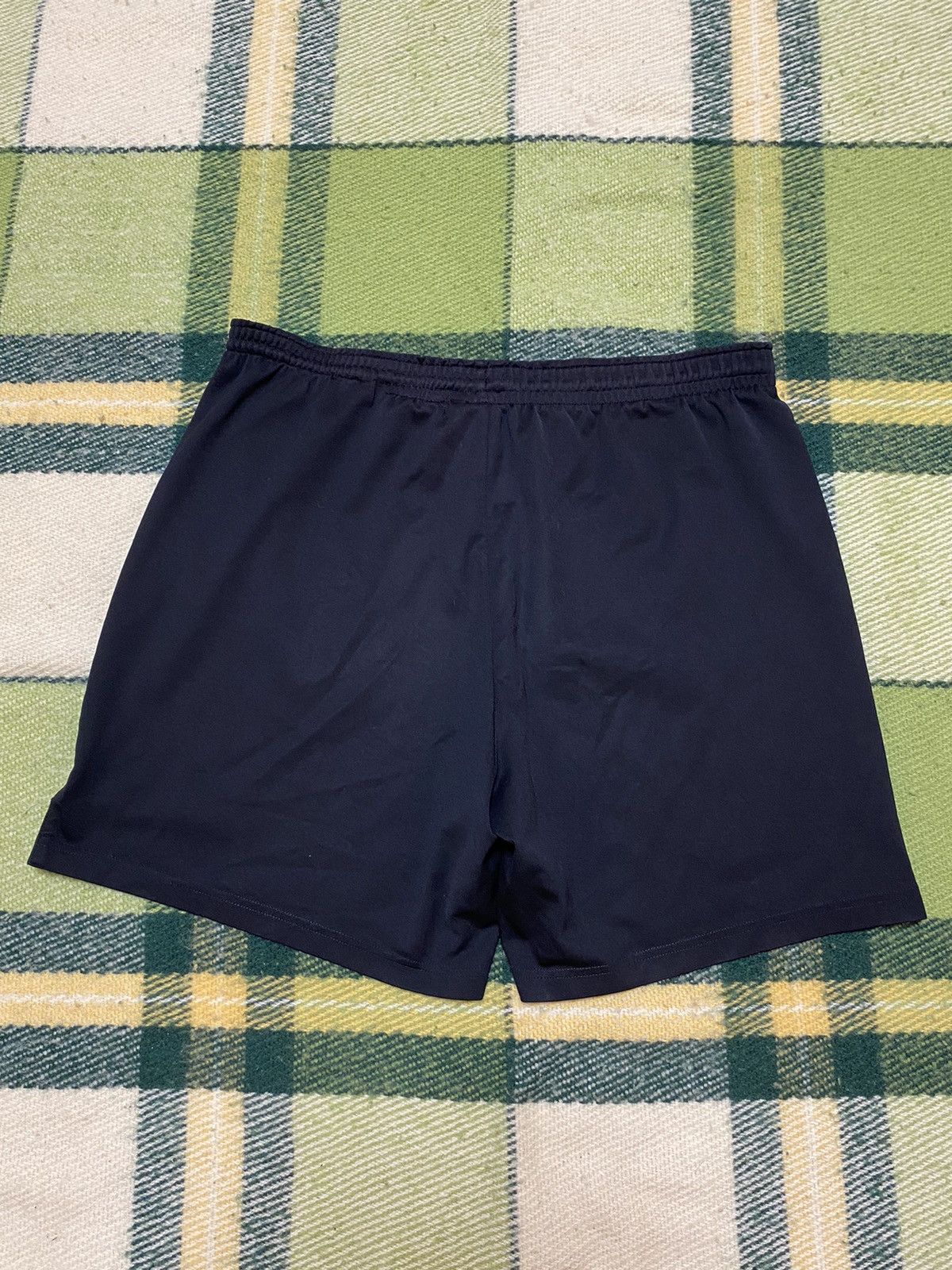 Nike Vintage Nike shorts streetwear swoosh casual y2k size L Size US 34 / EU 50 - 3 Thumbnail