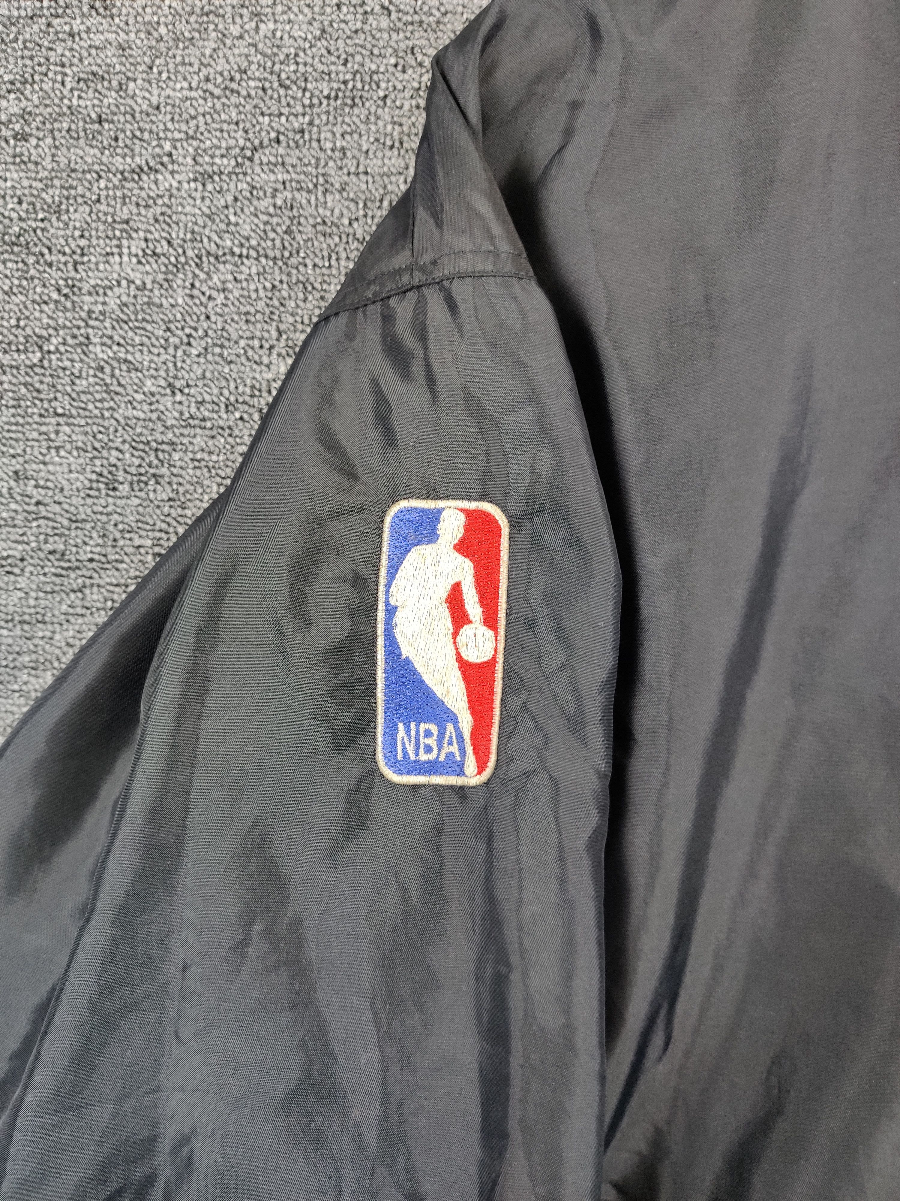 NBA Vintage NBA Chicago Bulls Reversible Coach Jacket Size US L / EU 52-54 / 3 - 9 Thumbnail