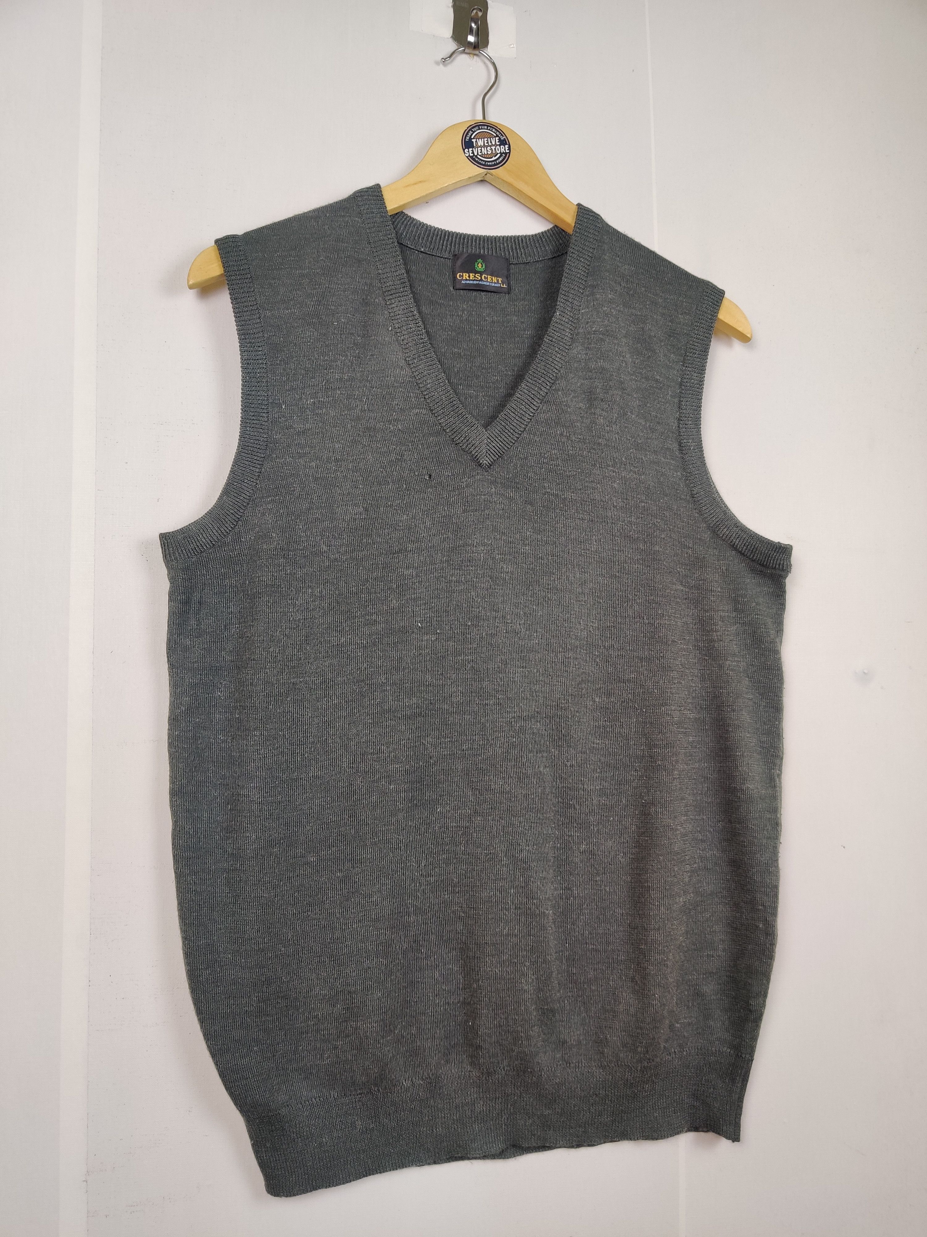 Japanese Brand Vintage Cres Cent Knit Vest Size US L / EU 52-54 / 3 - 4 Thumbnail