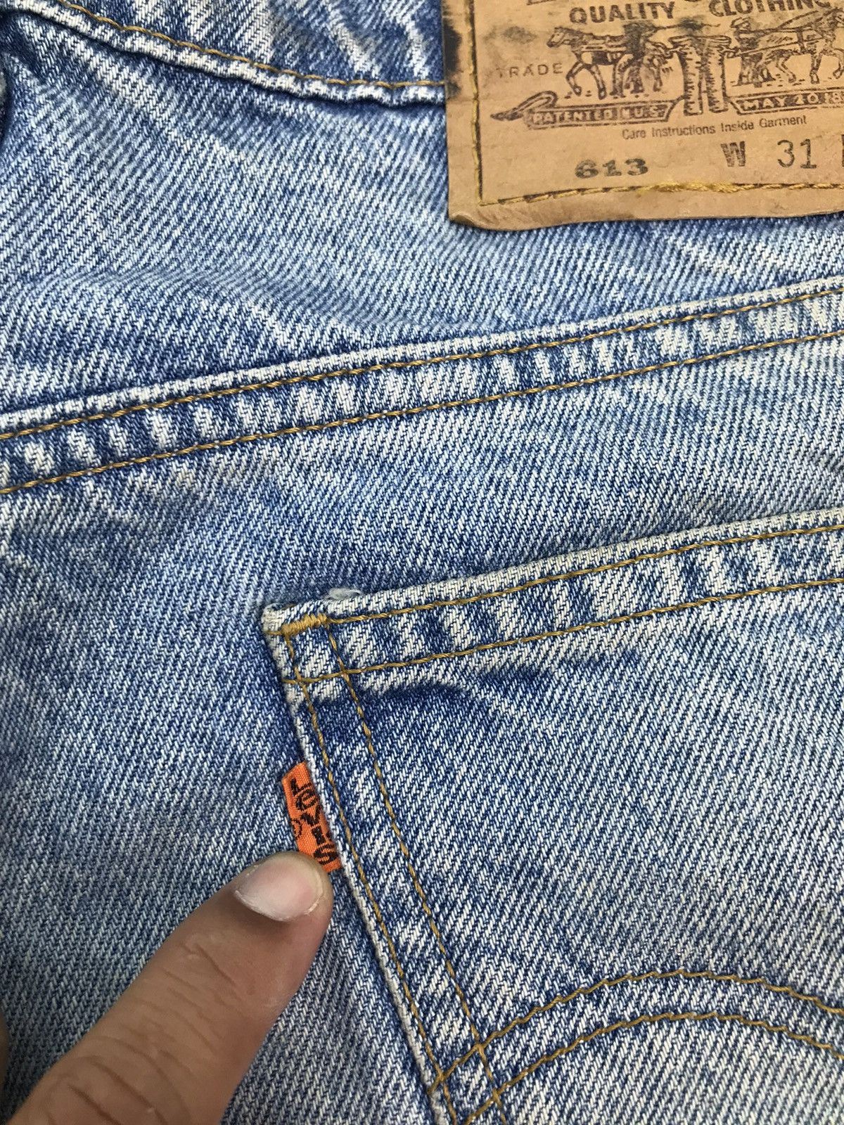 Levi's Vintage Levis 613 orange tag denim jeans Size US 31 - 23 Thumbnail