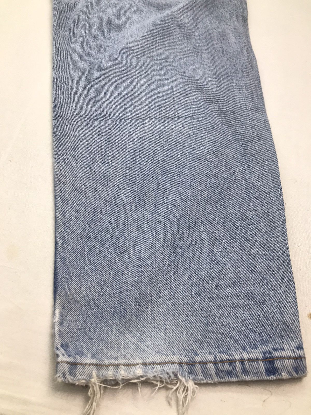 Levi's Vintage Levis 560 loose fit denim pants Size US 37 - 18 Thumbnail