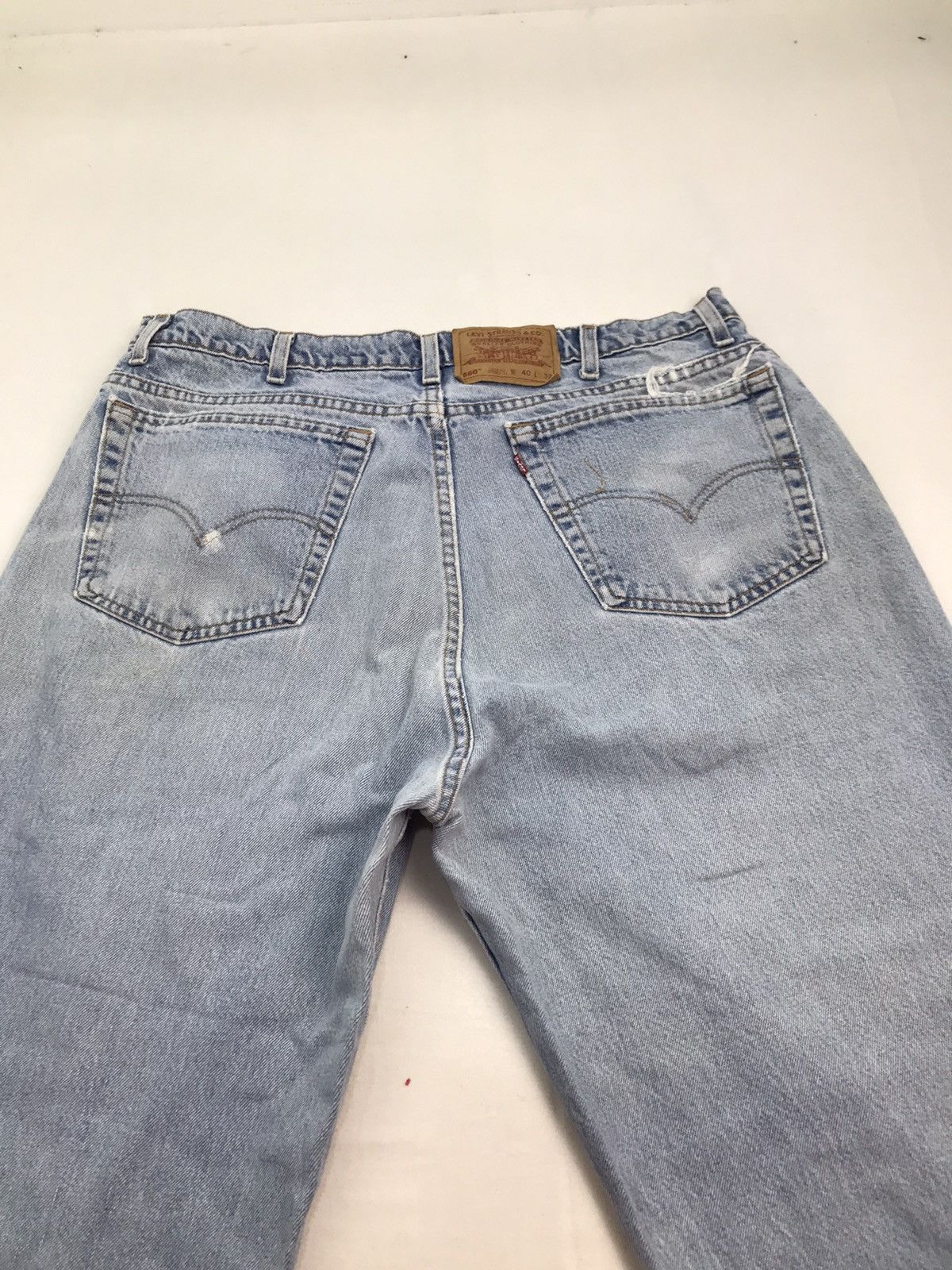 Levi's Vintage Levis 560 loose fit denim pants Size US 37 - 20 Thumbnail