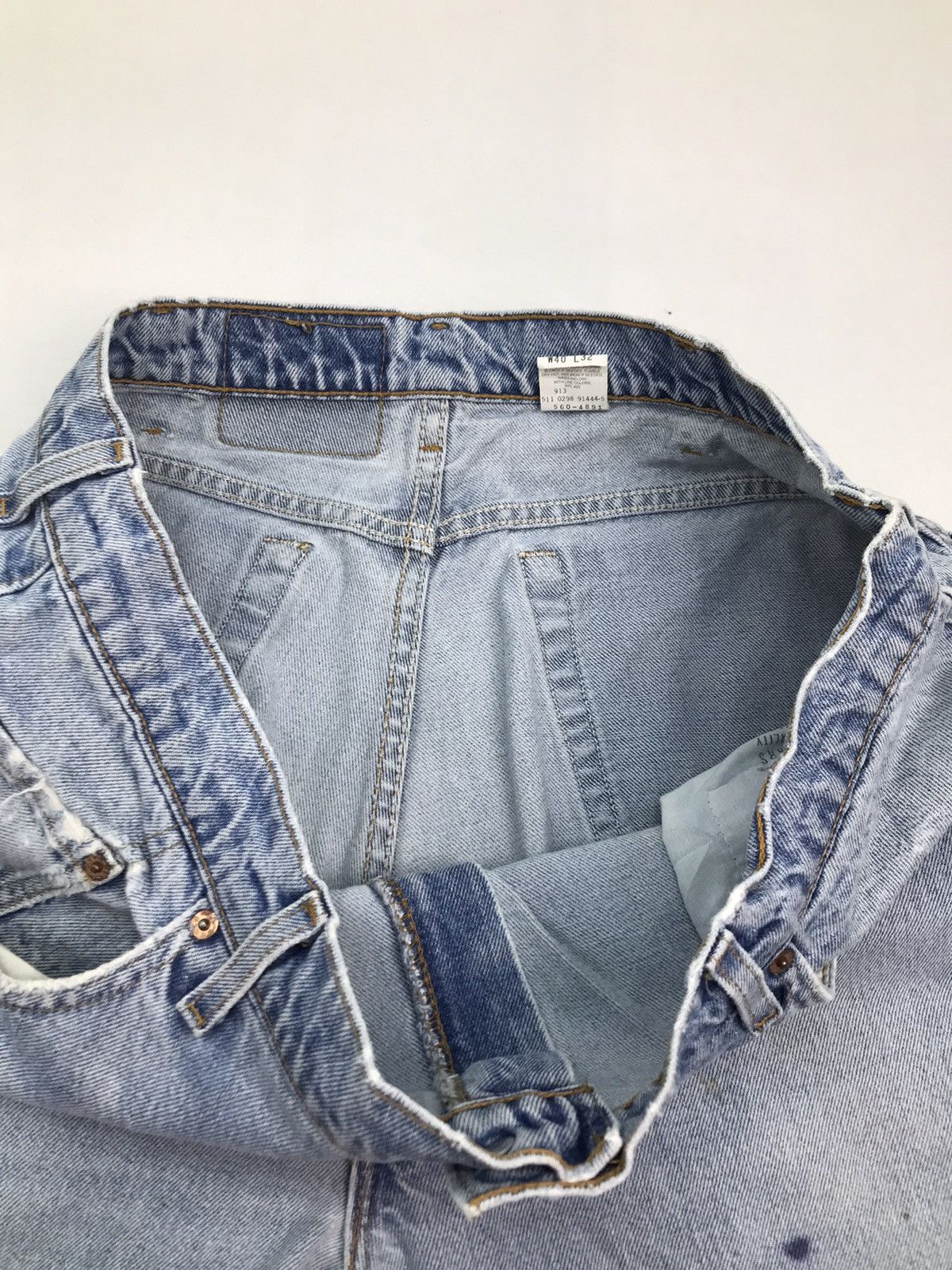 Levi's Vintage Levis 560 loose fit denim pants Size US 37 - 13 Thumbnail