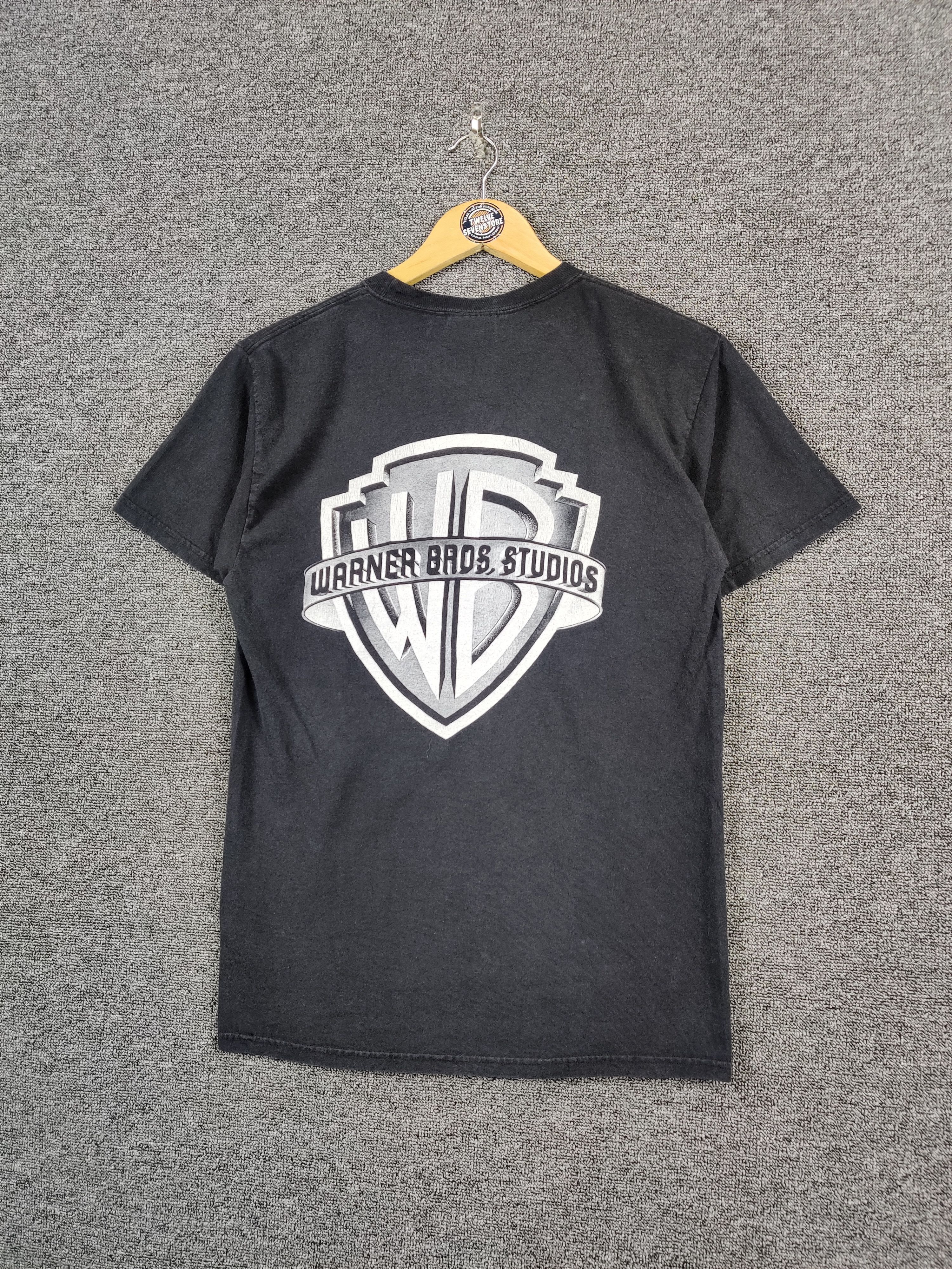 Vintage Vintage Warner Bros Studios Big Logo Tee Tshirt Size US S / EU 44-46 / 1 - 2 Thumbnail