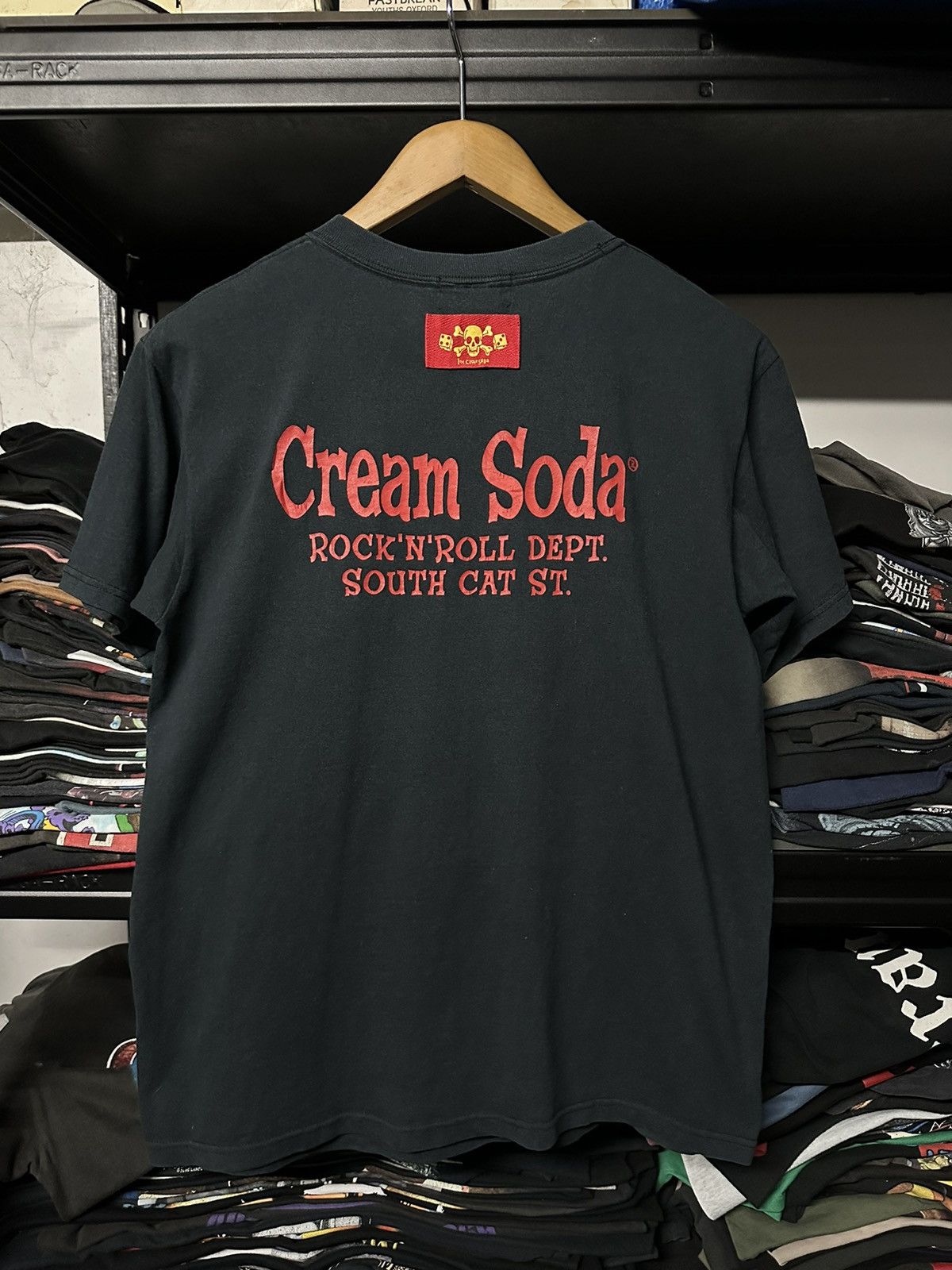 Anvil × Japanese Brand × Vintage Vintage Cream Soda Black Cats 8 Ball Japan Faded Tee Size US M / EU 48-50 / 2 - 7 Thumbnail