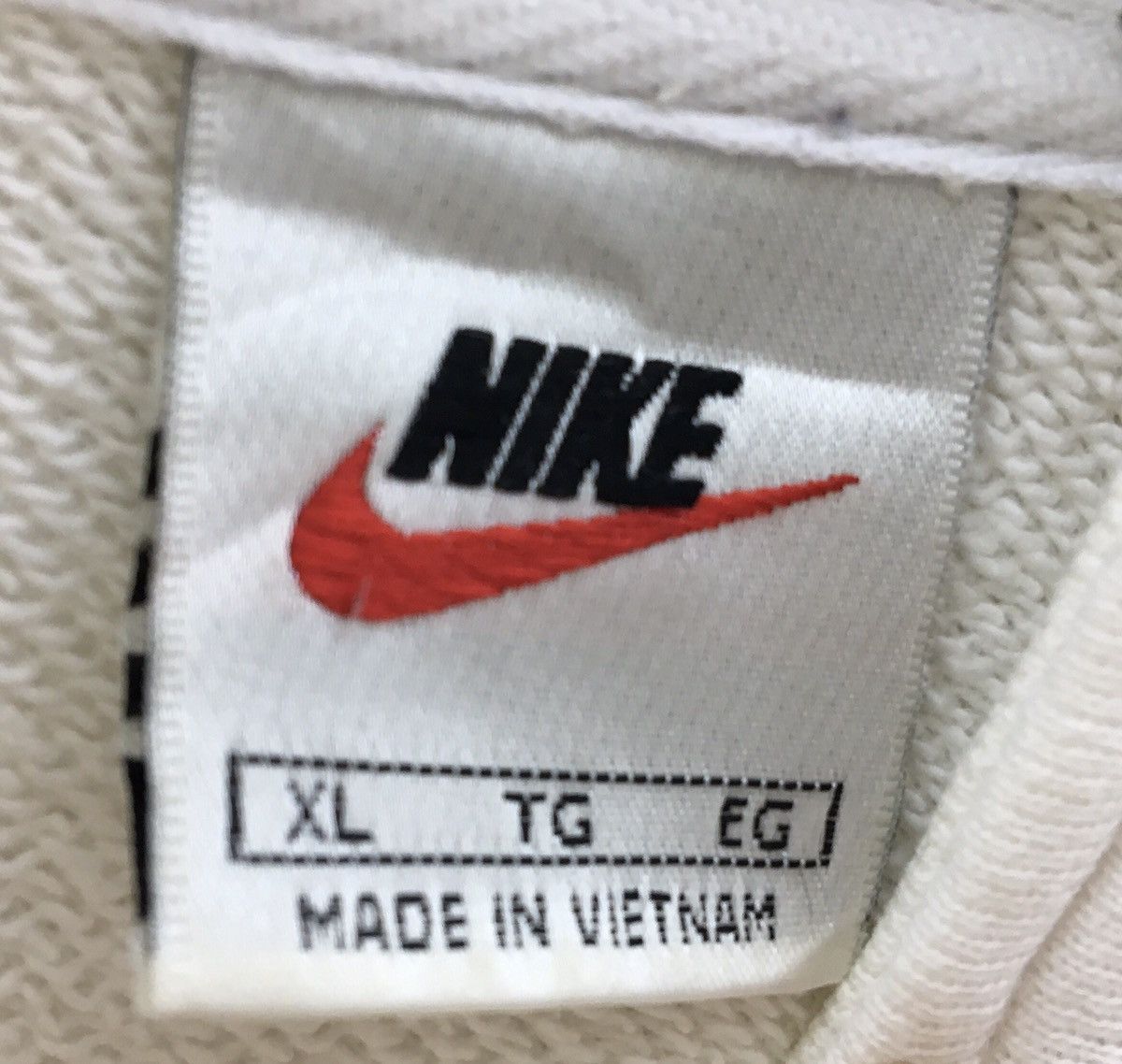 Nike Vintage 90s Nike Small Swoosh Half Zip Sweatshirt Small Log Size US L / EU 52-54 / 3 - 7 Thumbnail