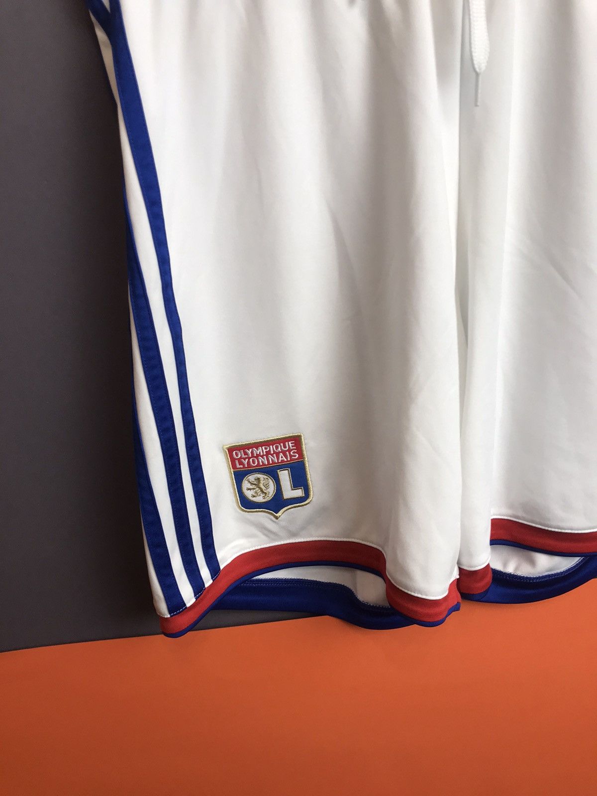 Adidas Olympique lyonnais shorts adidas Size US 30 / EU 46 - 2 Thumbnail