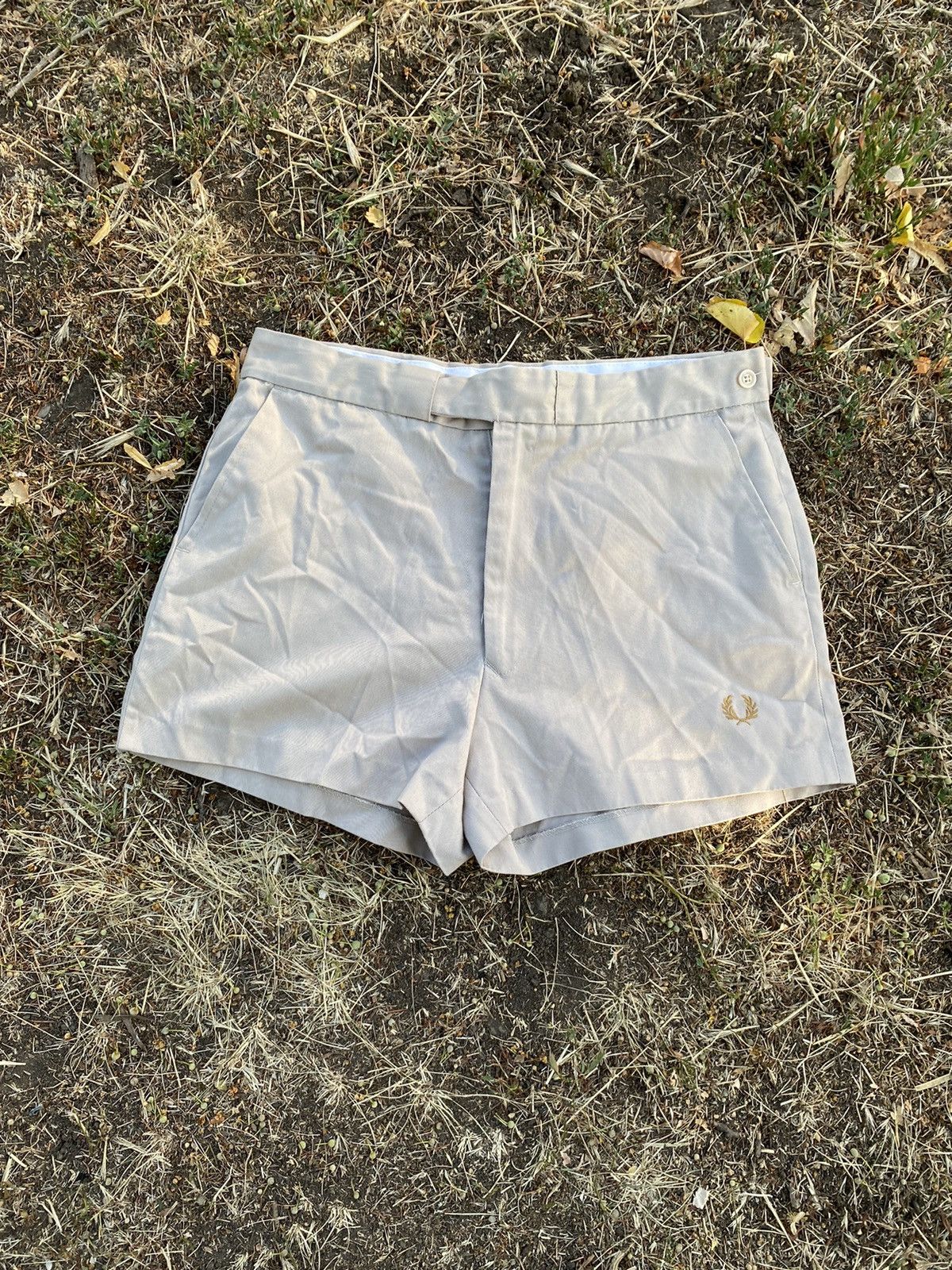 Fred Perry Vintage 90s Fred Perry shorts streetwear casual y2k size 34 Size US 34 / EU 50 - 1 Thumbnail