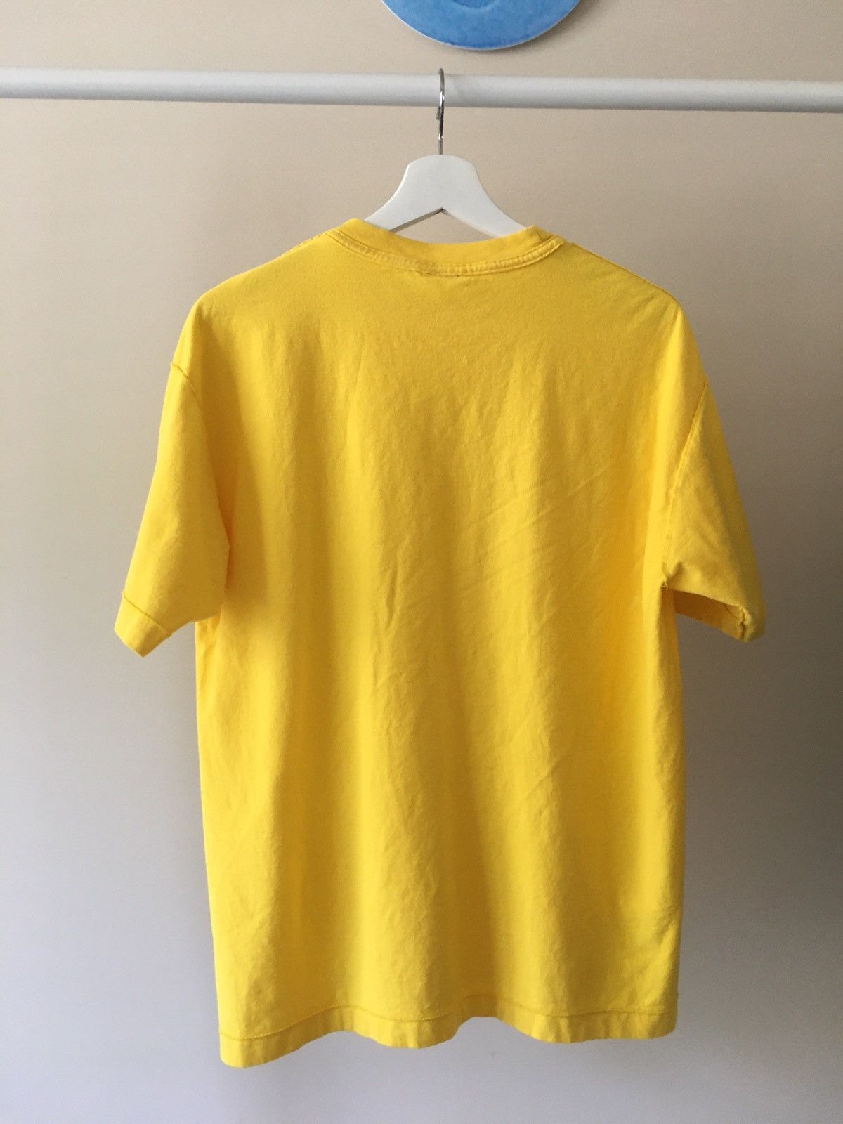 Vintage Vintage 80’s Single Stitched Yellow Pocket Tee Size US M / EU 48-50 / 2 - 6 Thumbnail
