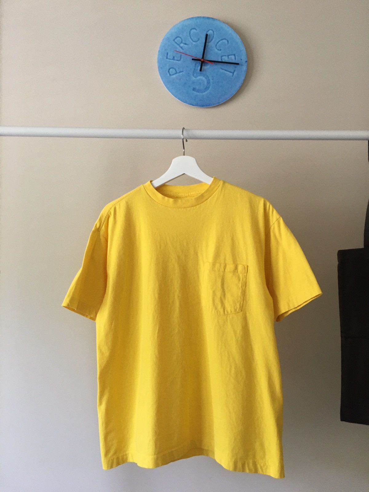 Vintage Vintage 80’s Single Stitched Yellow Pocket Tee Size US M / EU 48-50 / 2 - 1 Thumbnail