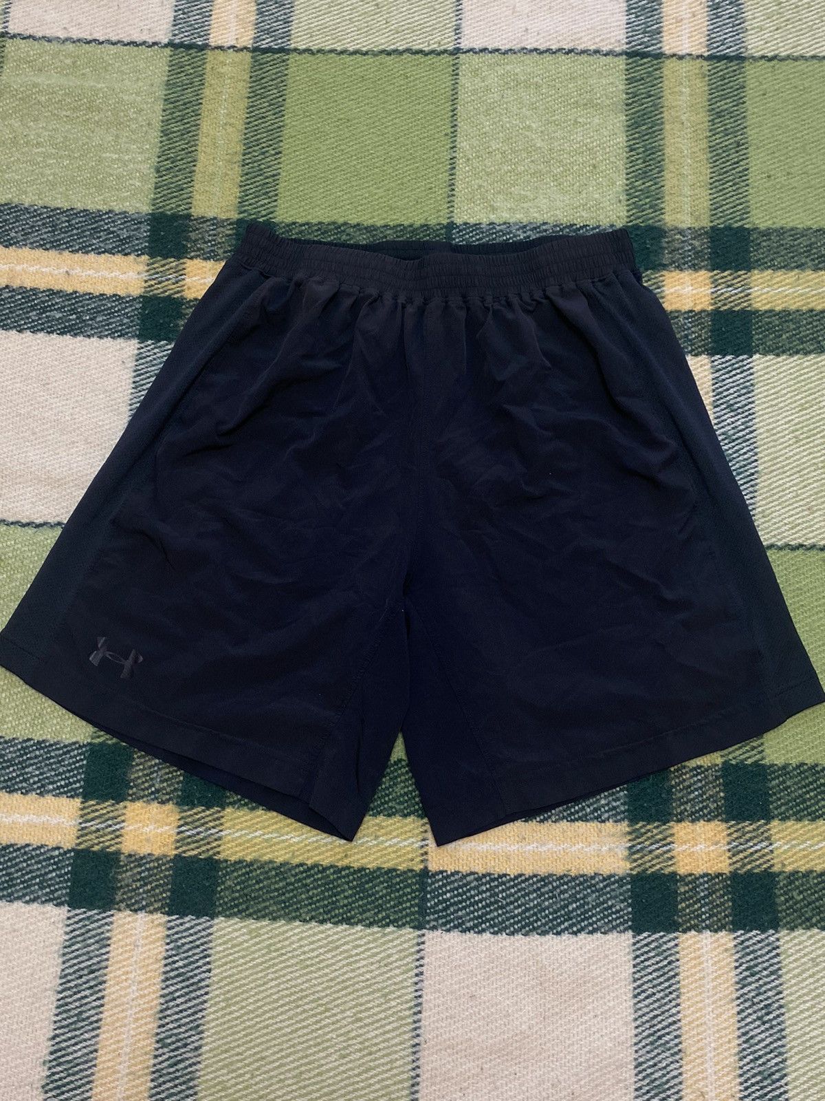 Under Armour Vintage Under Armour shorts streetwear y2k style size M Size US 32 / EU 48 - 1 Thumbnail