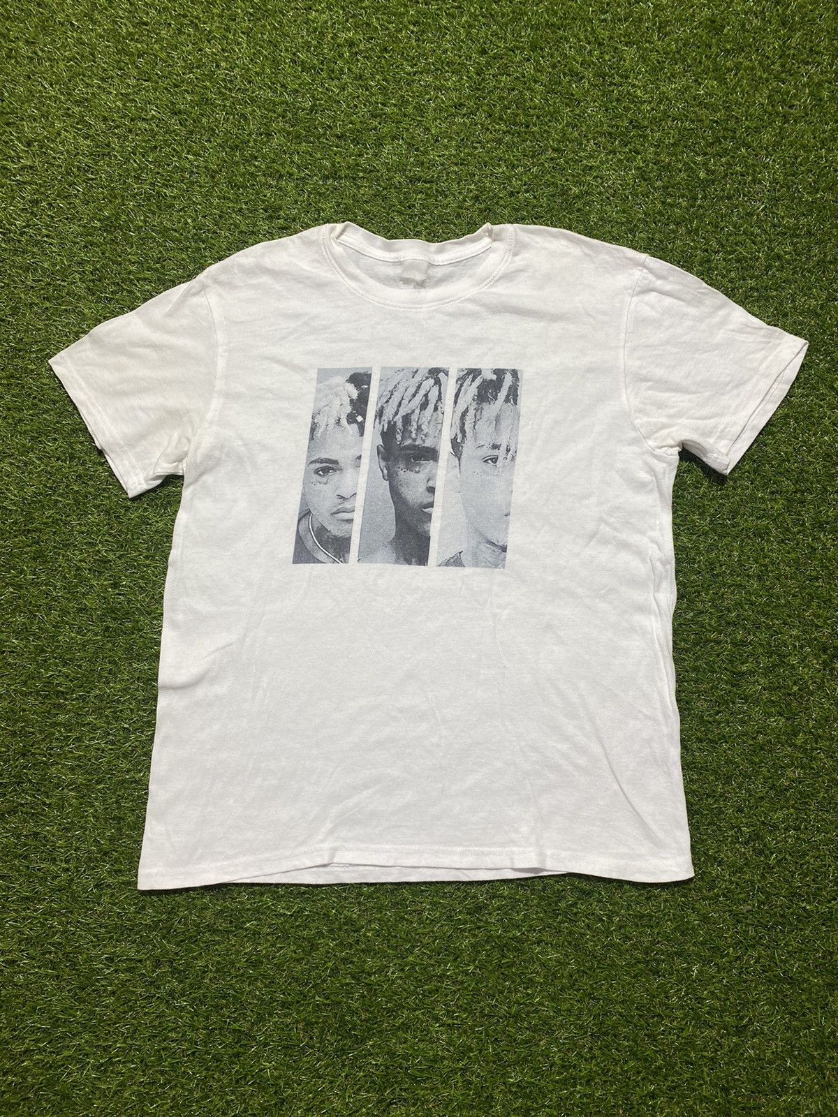 Band Tees × Vintage Vintage Y2k XXXtentacion tee streetwear Fashion style size M Size US M / EU 48-50 / 2 - 1 Thumbnail