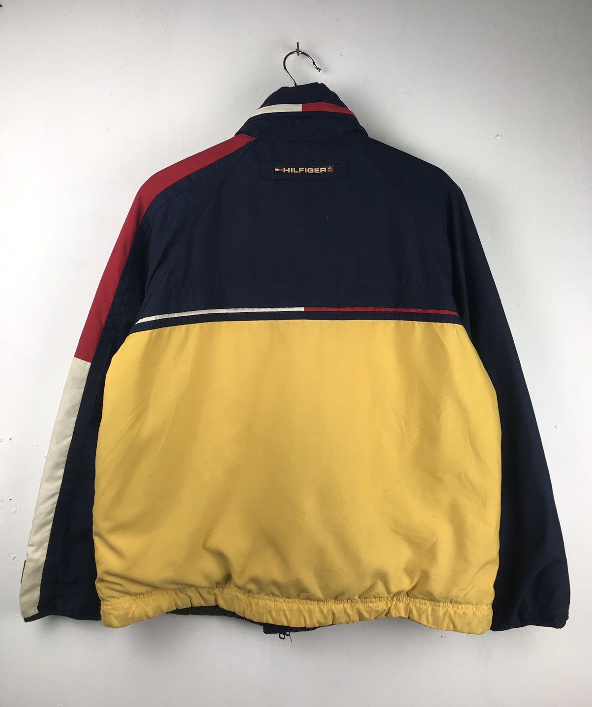 Tommy Hilfiger Vintage Tommy Hilfiger colourful reversible jacket Size US S / EU 44-46 / 1 - 2 Thumbnail