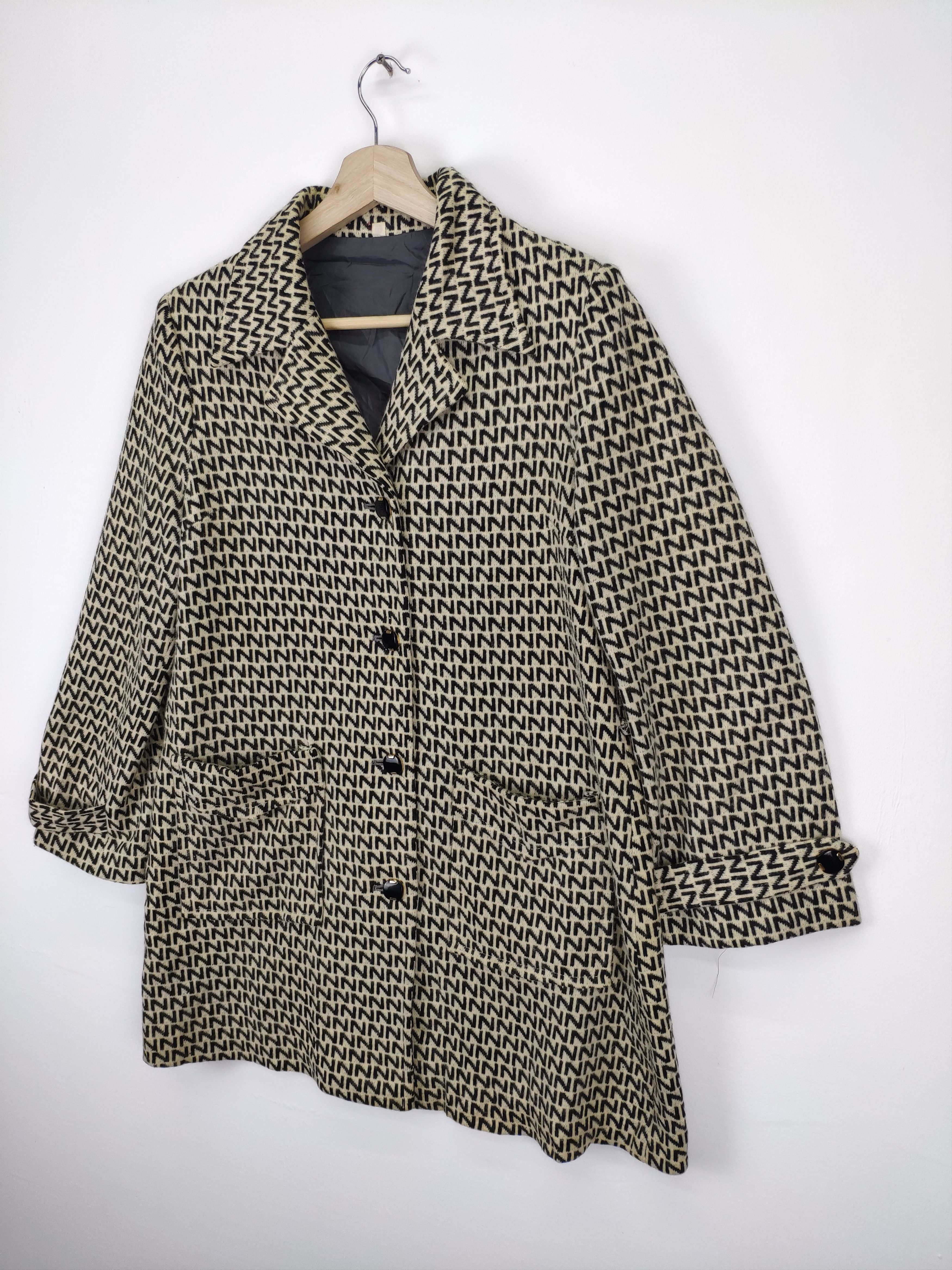 Designer × Vintage Vintage Monogram Blazer Inspired Fendi Size M / US 6-8 / IT 42-44 - 2 Thumbnail
