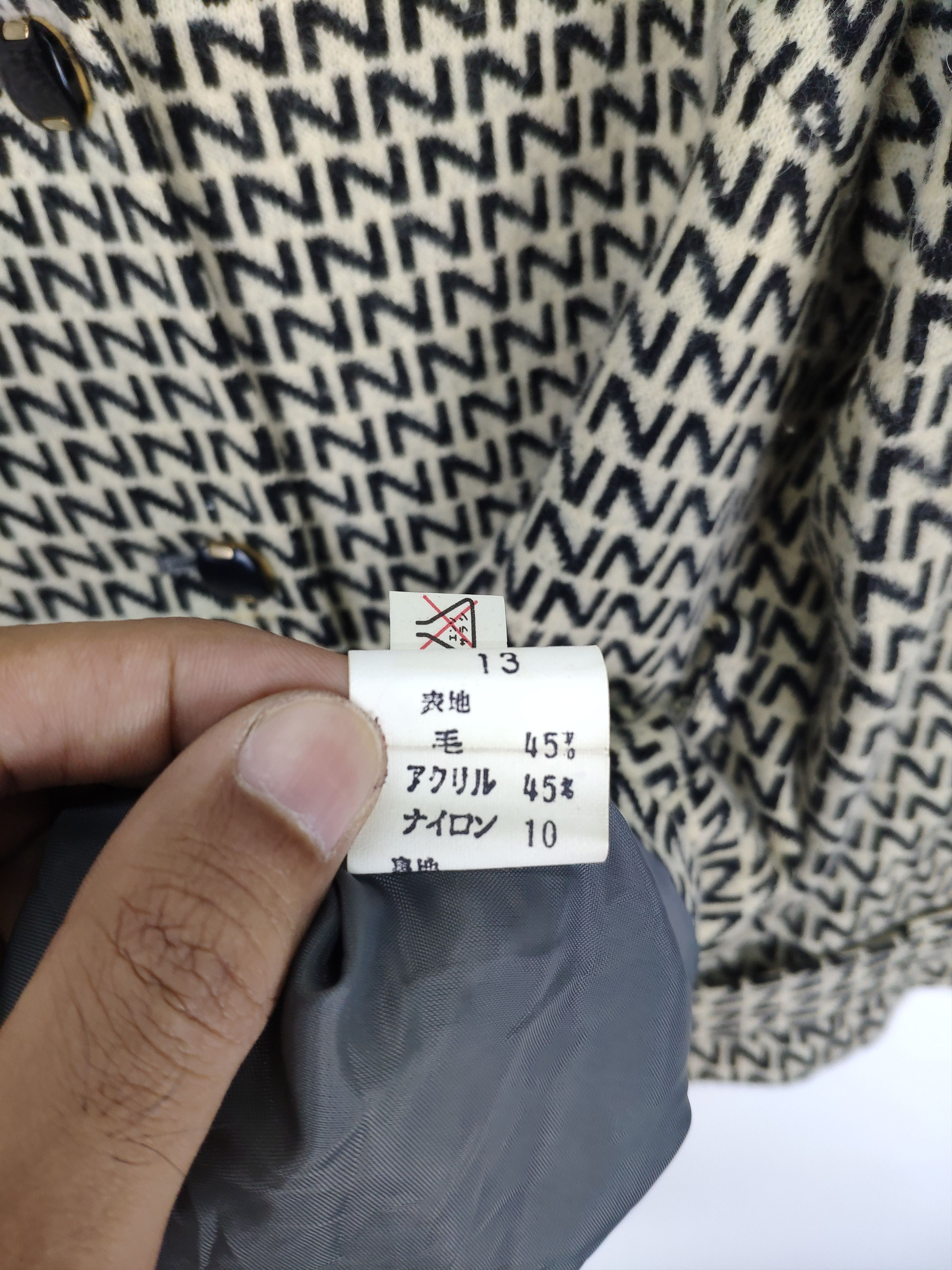 Designer × Vintage Vintage Monogram Blazer Inspired Fendi Size M / US 6-8 / IT 42-44 - 11 Thumbnail