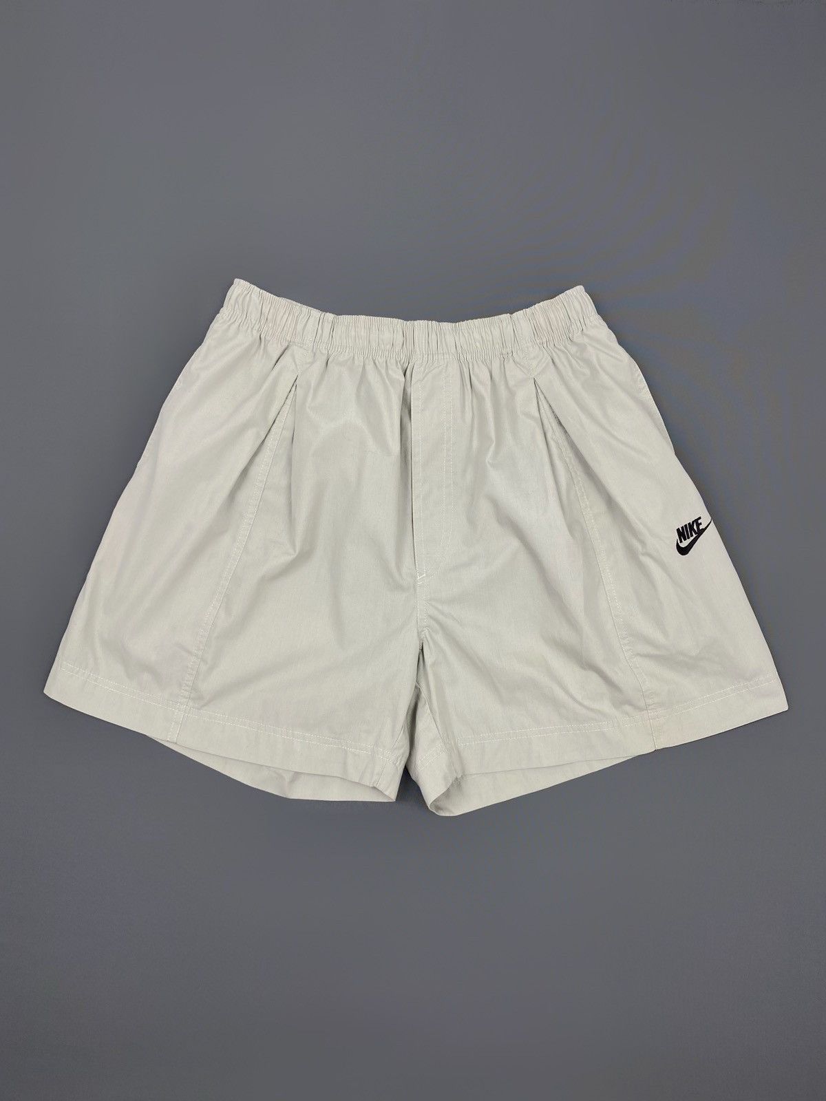 Nike 1990’s Vintage Nike Mini Logo Relaxed Fit Shorts Size L Size US 34 / EU 50 - 1 Thumbnail