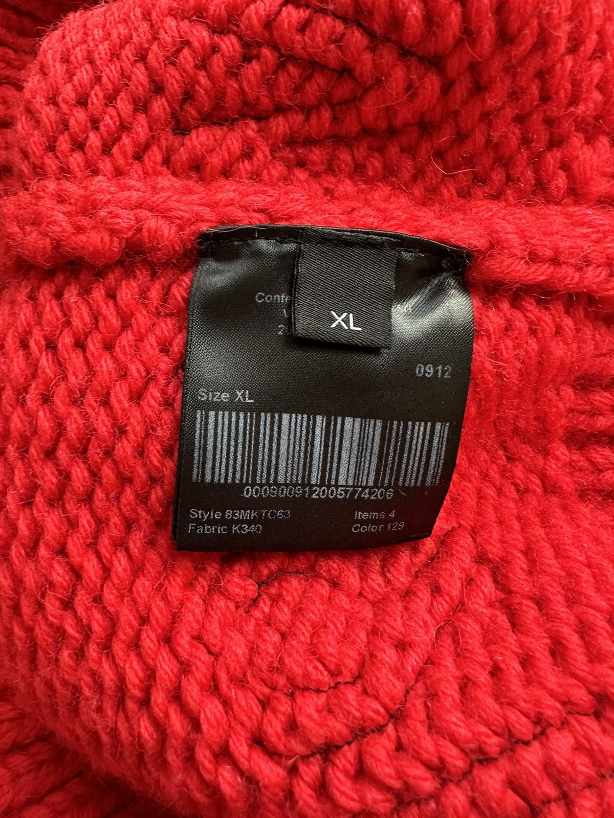 Calvin Klein 205W39NYC FW18 Calvin Klein 205W39NYC red logo sweater Raf Simons Size US XL / EU 56 / 4 - 22 Thumbnail