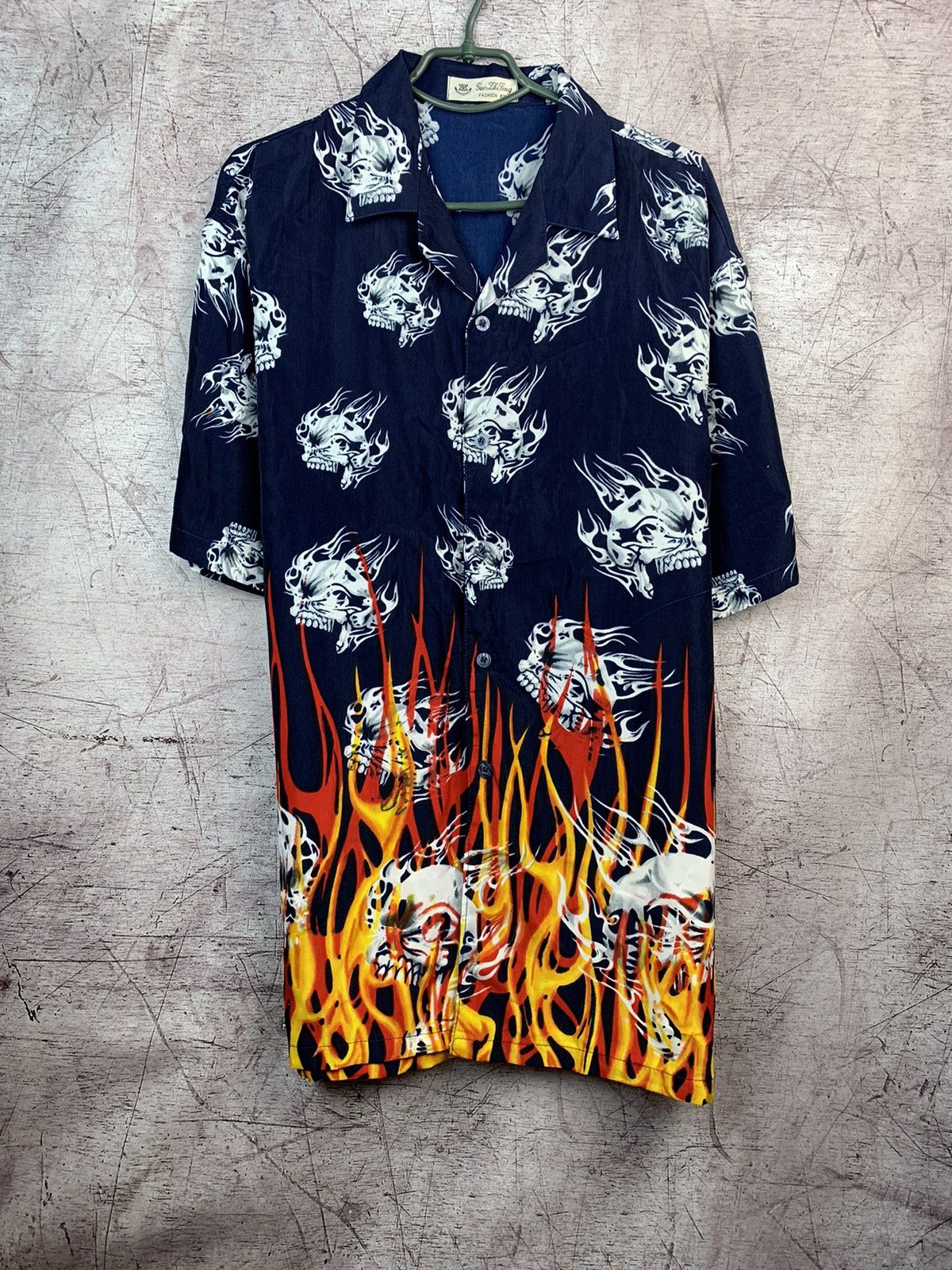 Vintage Vintage Skull Fire Aloha Hawaiian Shirt Size US XXL / EU 58 / 5 - 1 Thumbnail
