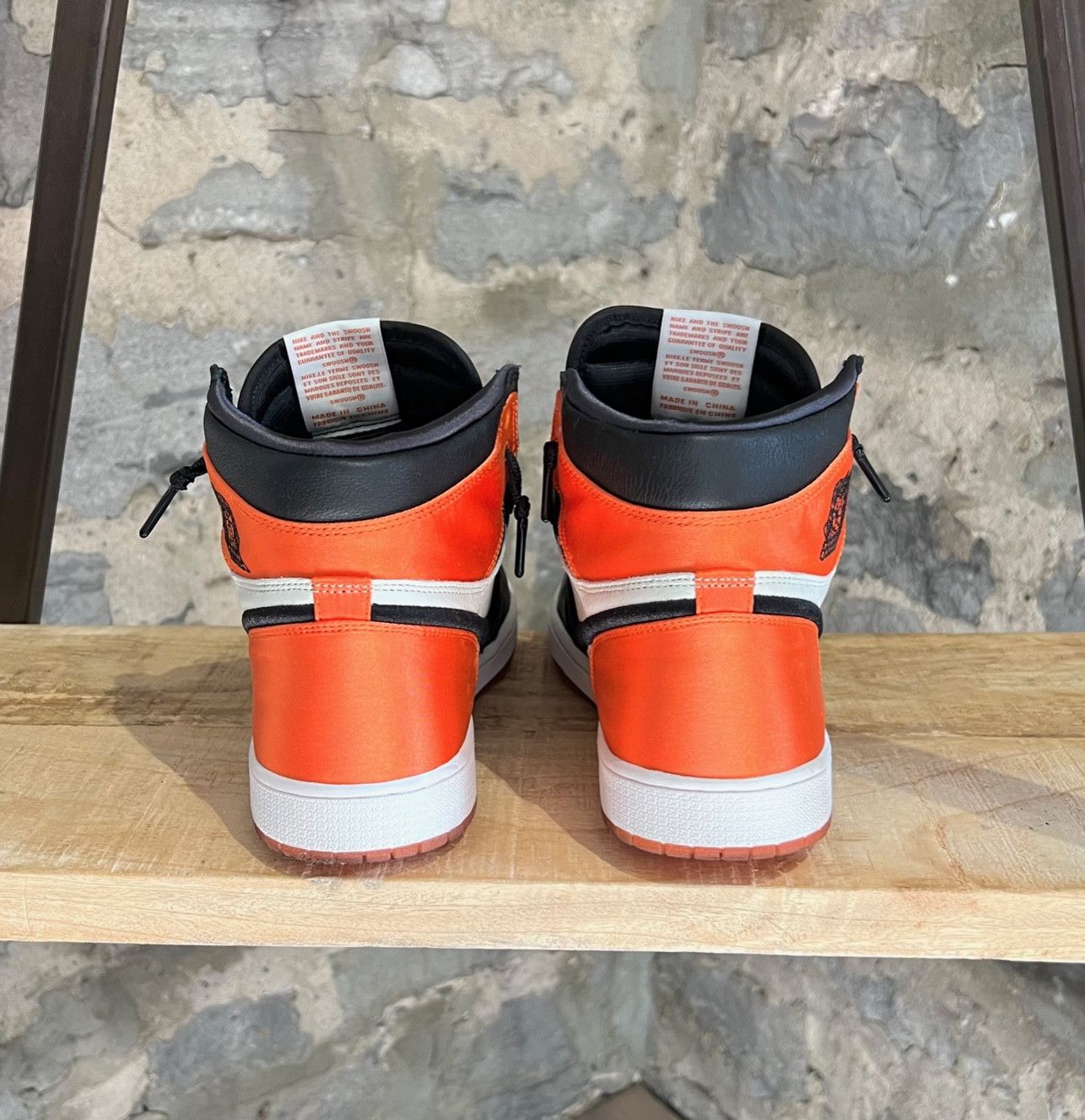 Nike Nike Wmns Air Jordan 1 Retro High Satin Shattered Sneakers Size US 10.5 / IT 40.5 - 5 Thumbnail