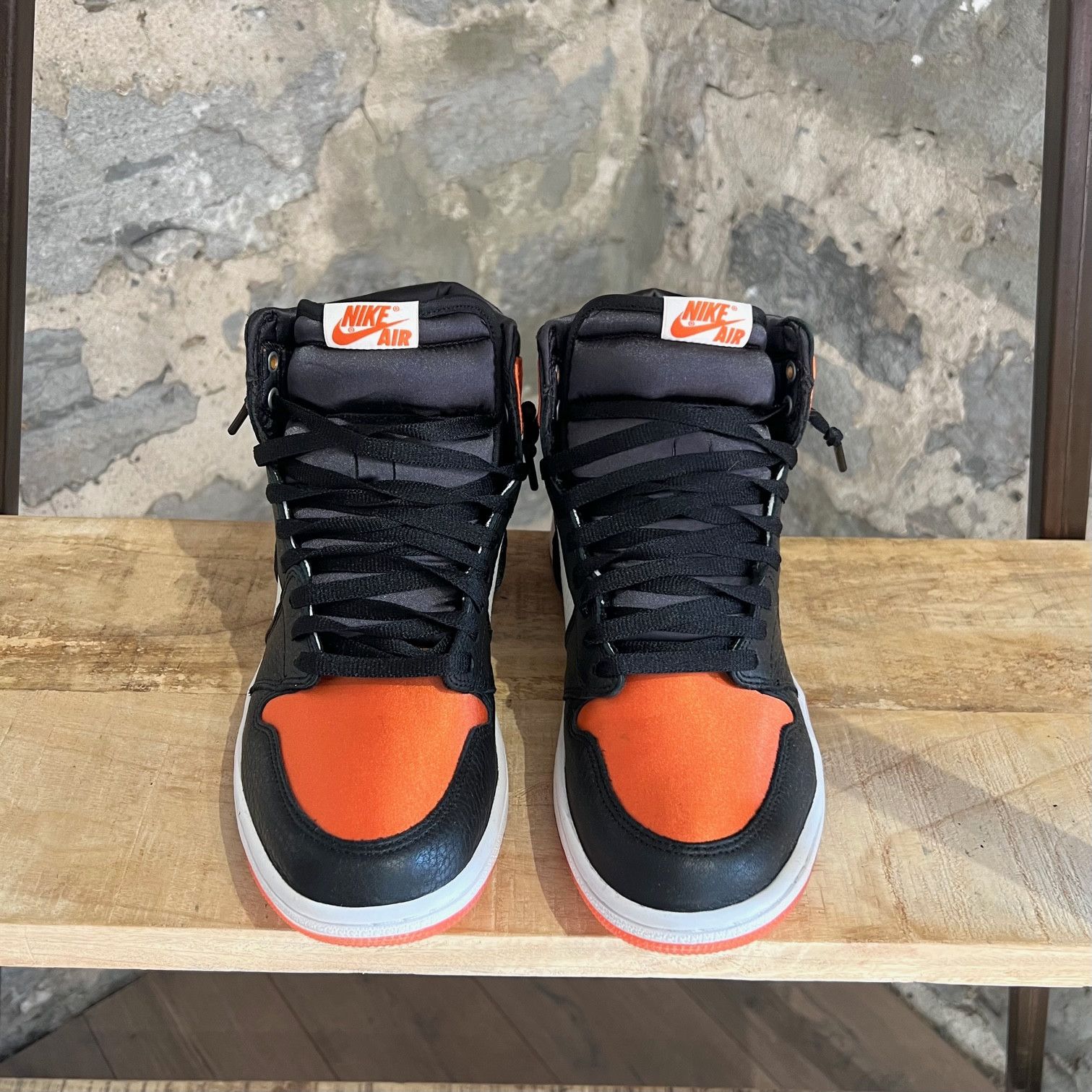 Nike Nike Wmns Air Jordan 1 Retro High Satin Shattered Sneakers Size US 10.5 / IT 40.5 - 3 Thumbnail
