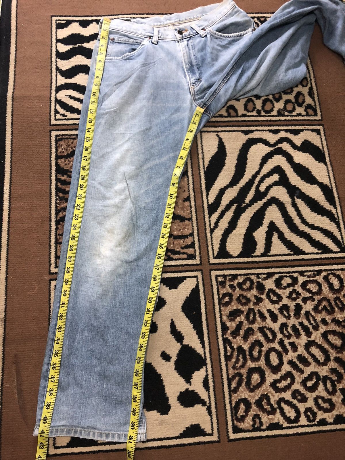 Lee × Salvage × Vintage VINTAGE SELVEDGE LEE RIDER LIGHT BLUE WASH DISTRESSED DENIM Size US 31 - 16 Thumbnail