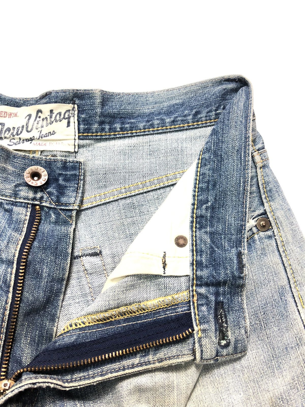 Edwin × Vintage BAGGY EDWIN NEW VINTAGE SELVEDGE DISTRESSED DENIM Size US 31 - 6 Thumbnail