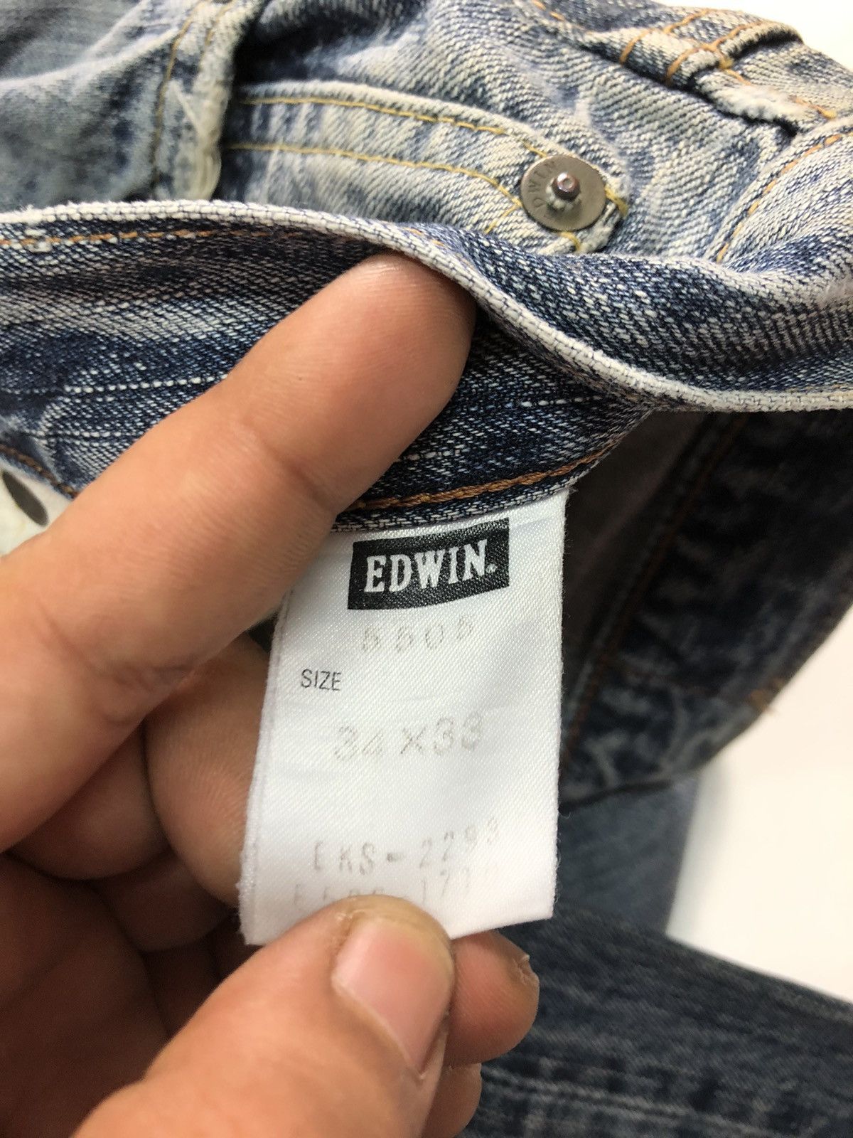Edwin × Vintage VINTAGE EDWIN 505zx SELVEDGE BLUE WASH DISTRESSED DENIM Size US 33 - 7 Thumbnail