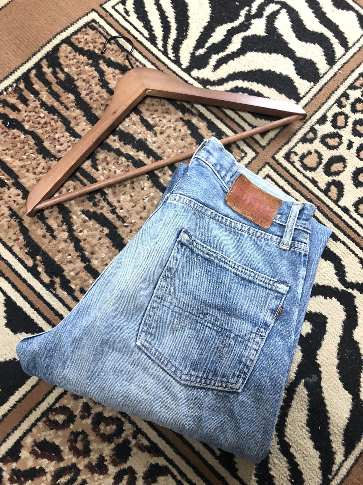 Edwin × Vintage VINTAGE SELVEDGE EDWIN 505x BLUE WASH DISTRESSED DENIM Size US 30 / EU 46 - 18 Thumbnail
