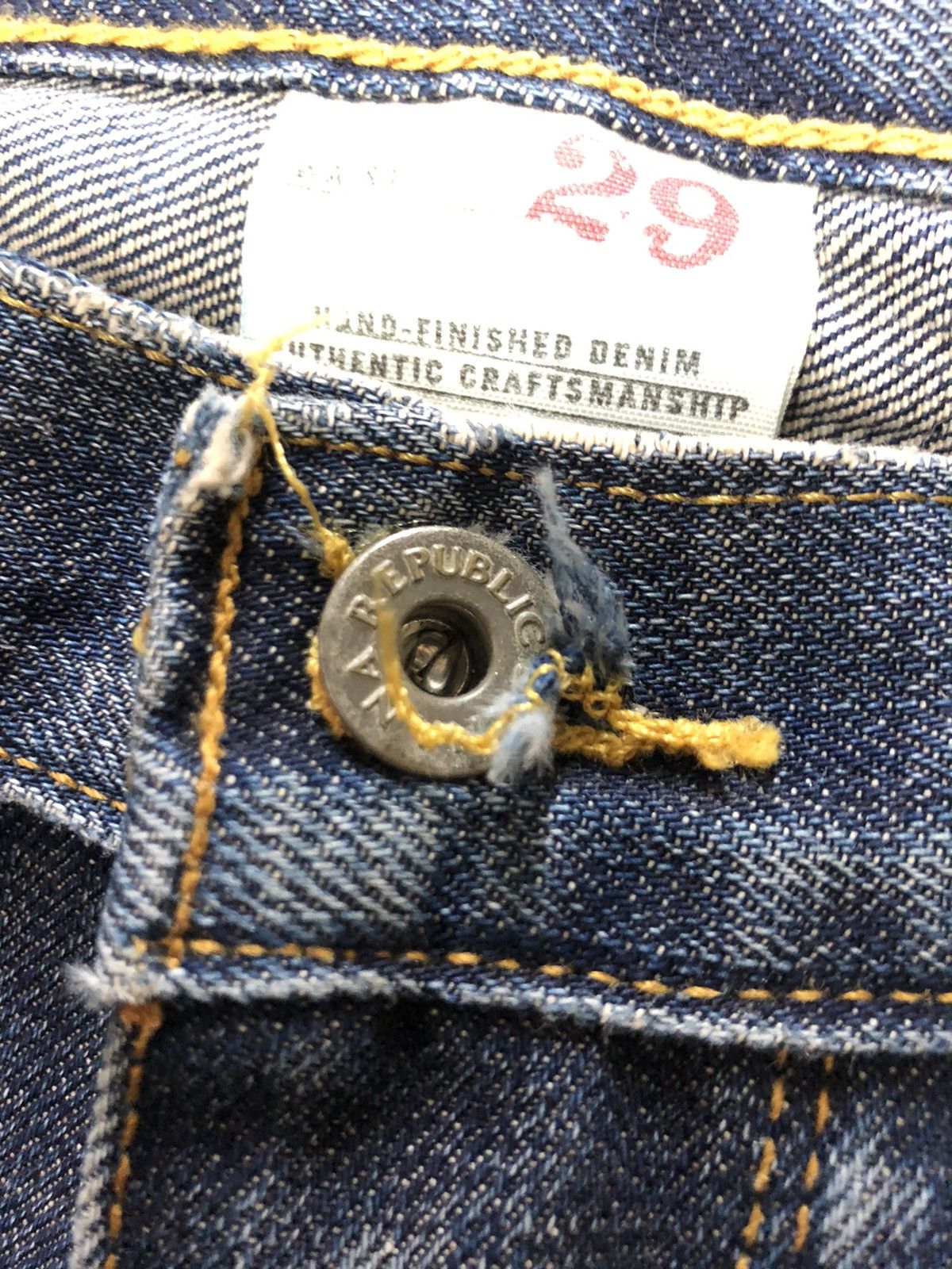 Banana Republic × Vintage VINTAGE SELVEDGE BANANA REPUBLIC DISTRESSED DENIM Size US 30 / EU 46 - 4 Thumbnail