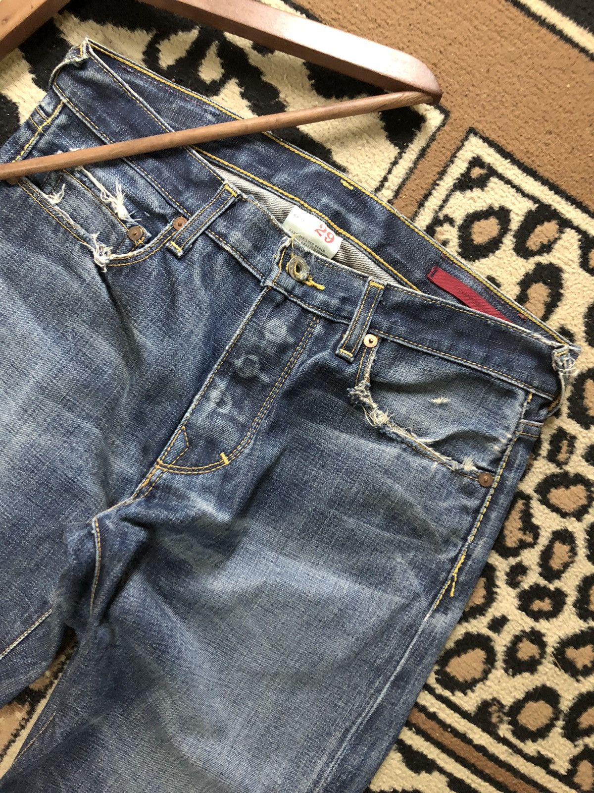 Banana Republic × Vintage VINTAGE SELVEDGE BANANA REPUBLIC DISTRESSED DENIM Size US 30 / EU 46 - 2 Thumbnail