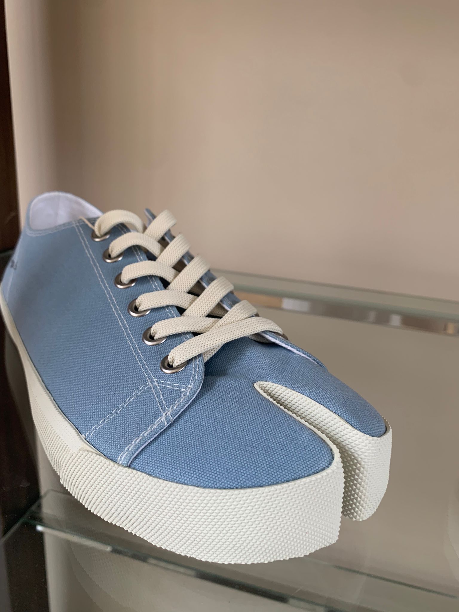 Maison Margiela Tabi Low Top Sneakers Size US 10 / EU 43 - 7 Thumbnail