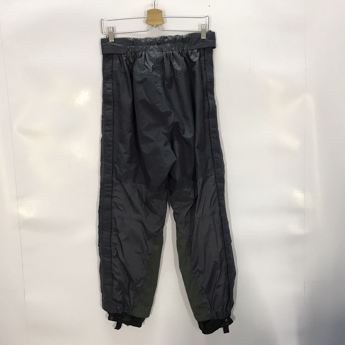Goretex × The North Face BEST OFFER🔥The North Face x Gore-tex ski wear pants Size US 32 / EU 48 - 6 Thumbnail