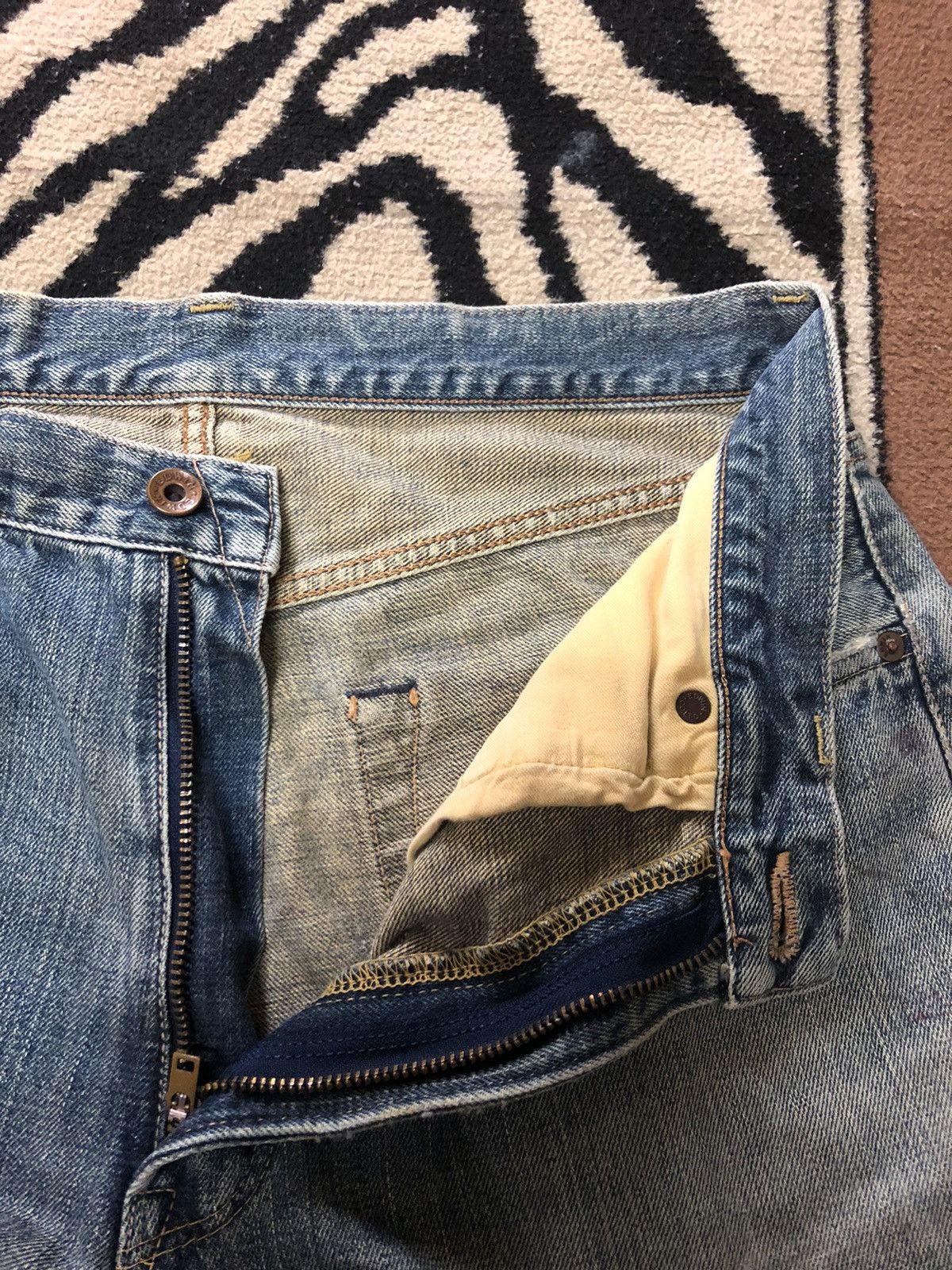 Edwin × Vintage VINTAGE SELVEDGE EDWIN 505 DISTRESSED BLUE WASH DENIM Size US 32 / EU 48 - 5 Thumbnail
