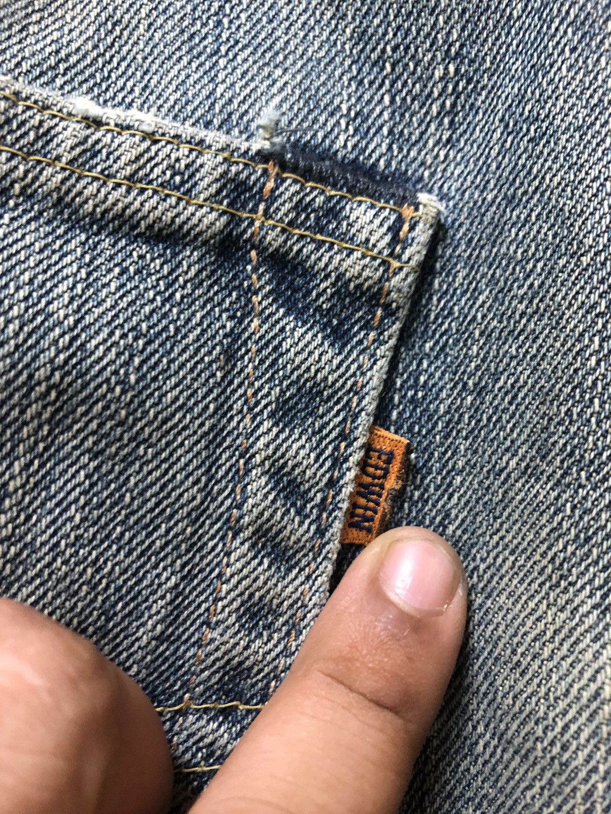 Edwin × Vintage VINTAGE SELVEDGE EDWIN 505 DISTRESSED BLUE WASH DENIM Size US 32 / EU 48 - 11 Thumbnail