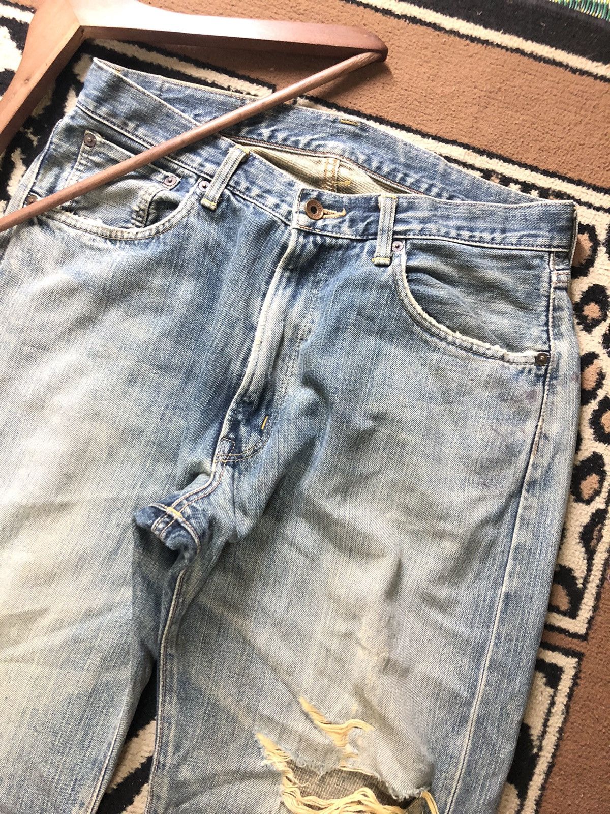 Edwin × Vintage VINTAGE SELVEDGE EDWIN 505 DISTRESSED BLUE WASH DENIM Size US 32 / EU 48 - 2 Thumbnail