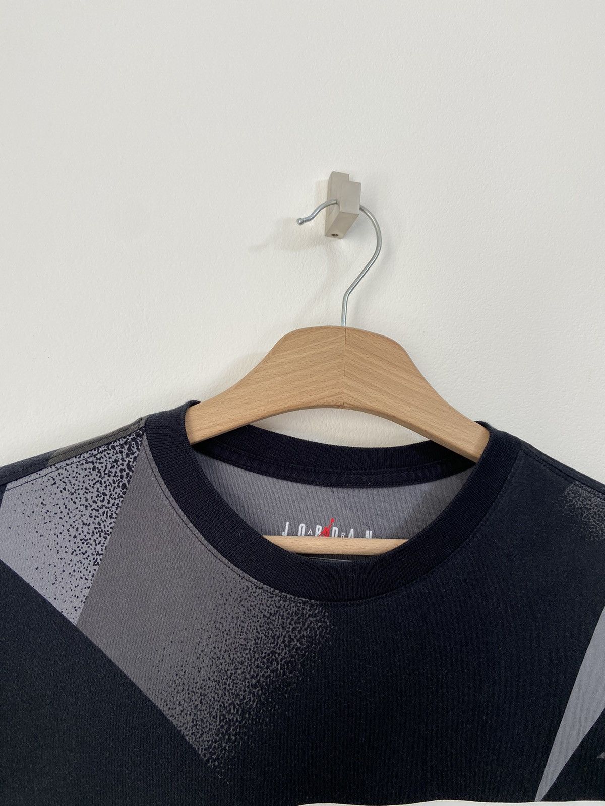 Nike Nike Air Jordan PSG Logo Shirt Size US S / EU 44-46 / 1 - 11 Thumbnail